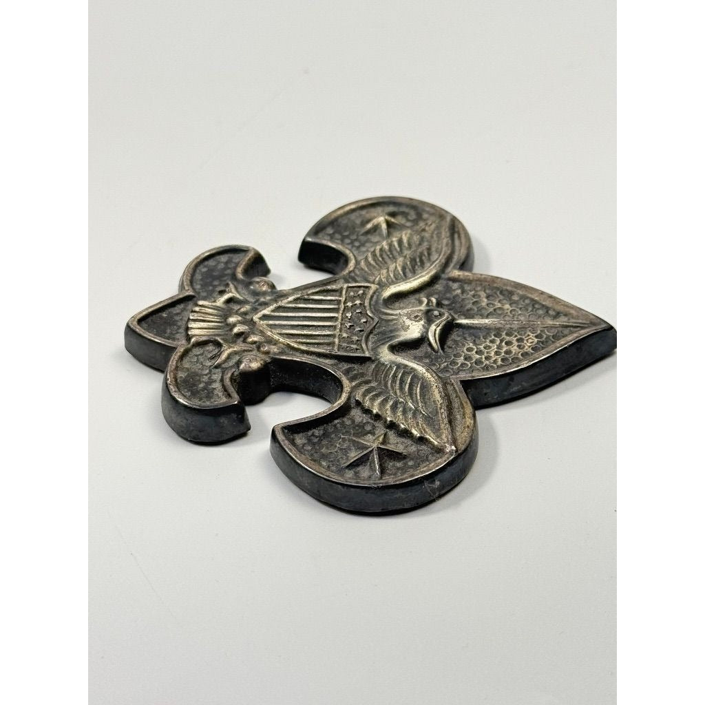 Paperweight Boy Scouts of America Fleur-de-Lis Felt Back Office Desk Decor Collectible Accents Heavy Metal