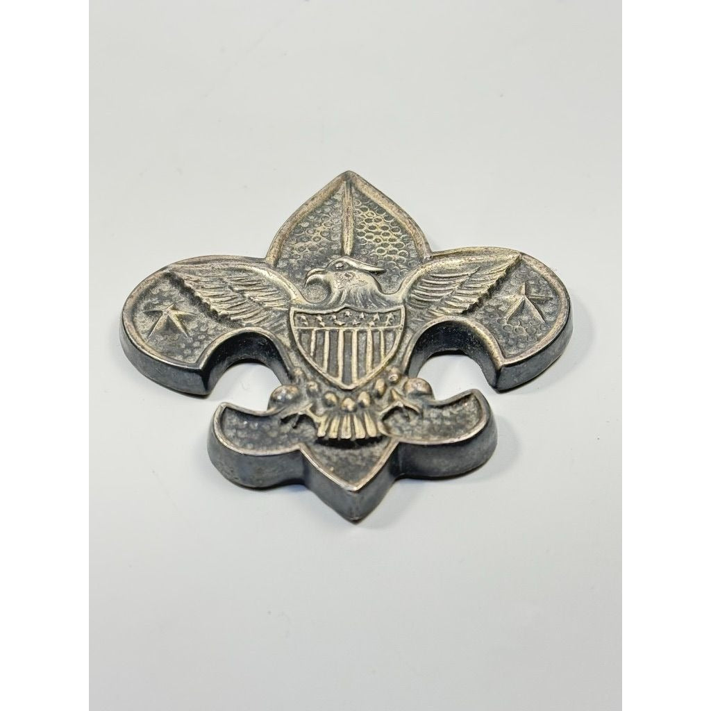 Paperweight Boy Scouts of America Fleur-de-Lis Felt Back Office Desk Decor Collectible Accents Heavy Metal