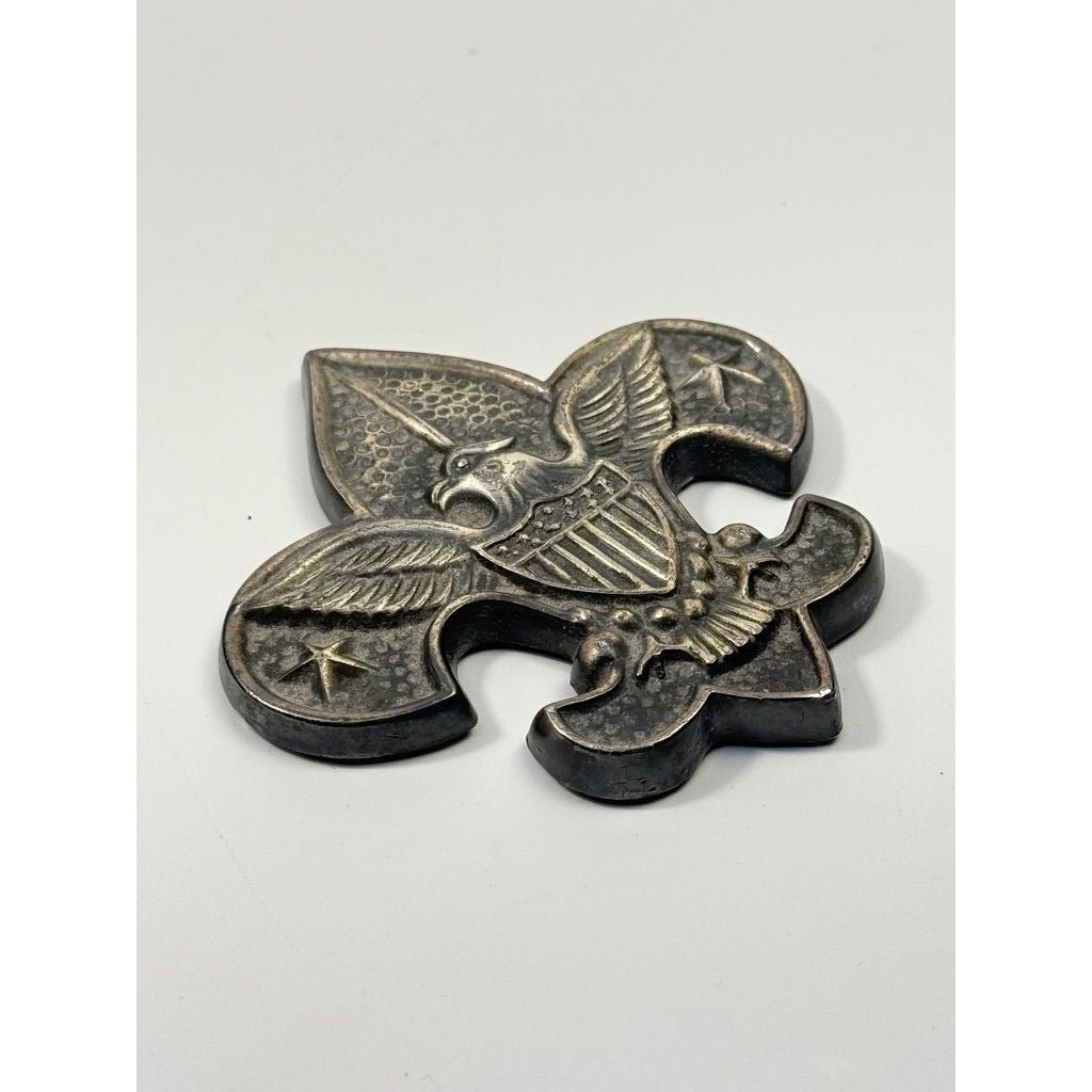 Paperweight Boy Scouts of America Fleur-de-Lis Felt Back Office Desk Decor Collectible Accents Heavy Metal
