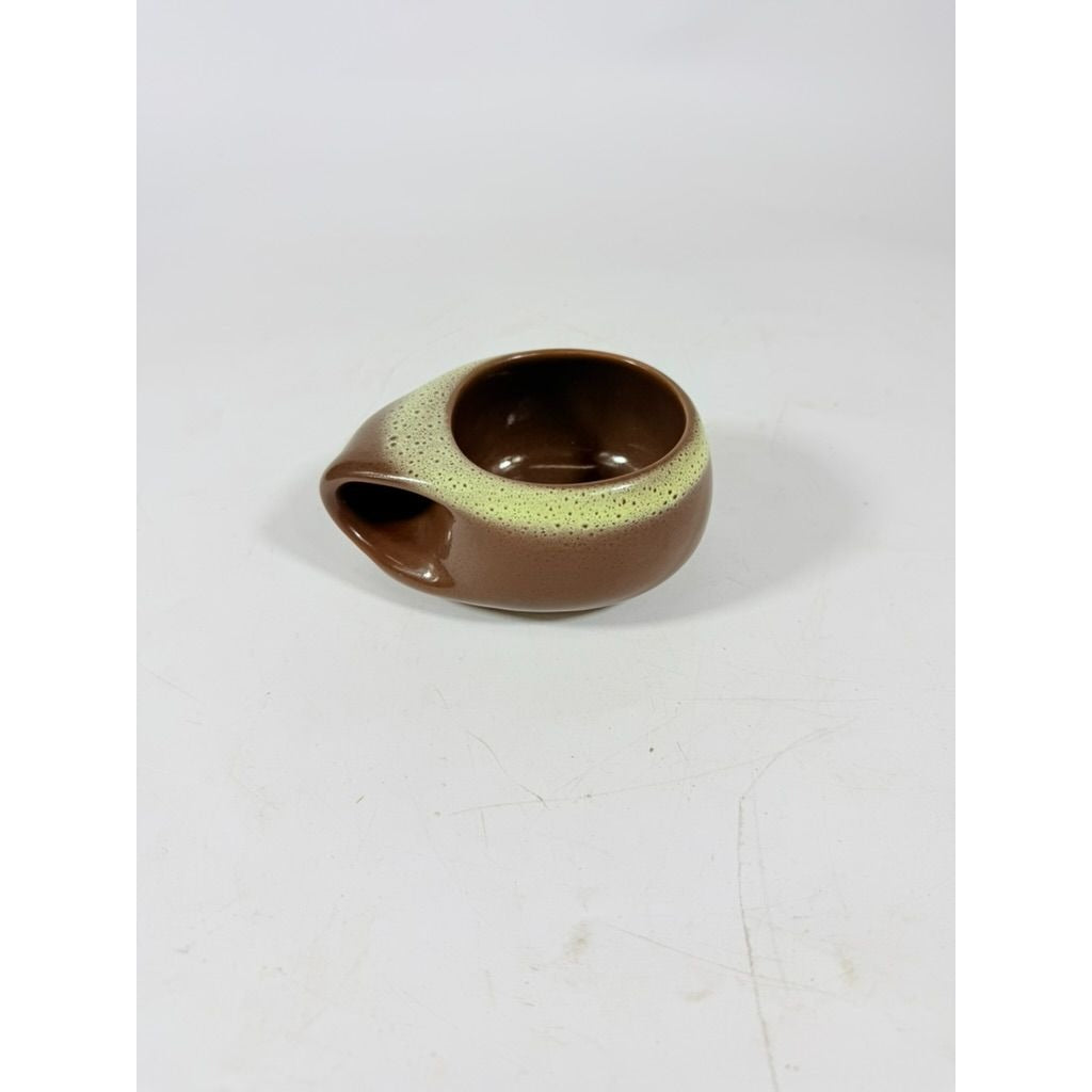 Coffee Tea Mugs Cups Tamac Pottery Frosty Fudge Brown Set 4 Perry Oklahoma Mid Century MCM 1950s abstract biomoric One Hander