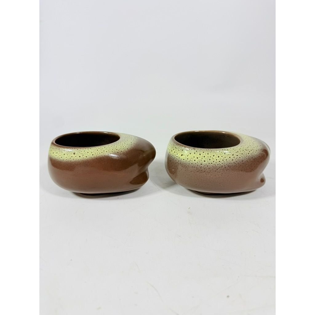 Coffee Tea Mugs Cups Tamac Pottery Frosty Fudge Brown Set 4 Perry Oklahoma Mid Century MCM 1950s abstract biomoric One Hander