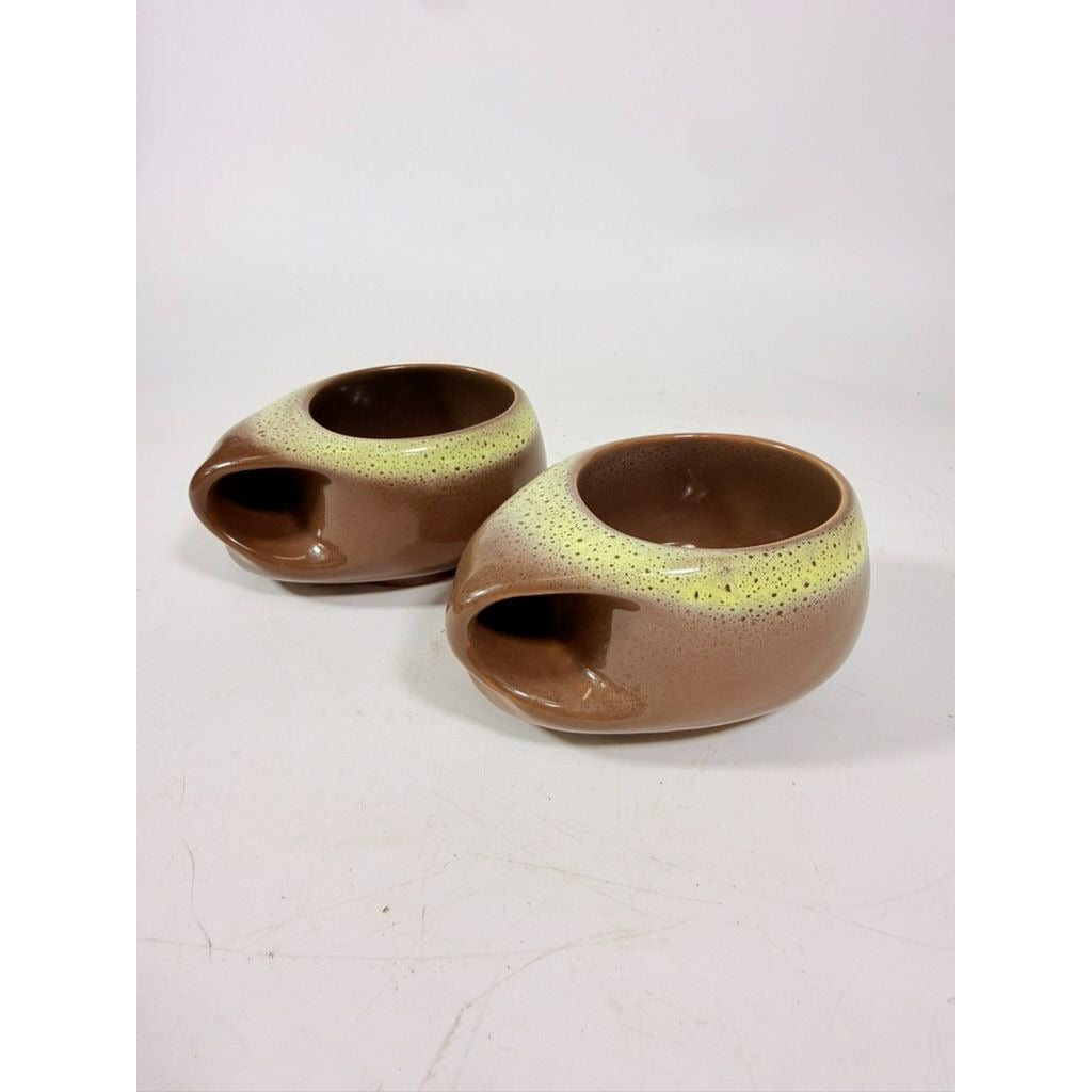 Coffee Tea Mugs Cups Tamac Pottery Frosty Fudge Brown Set 4 Perry Oklahoma Mid Century MCM 1950s abstract biomoric One Hander