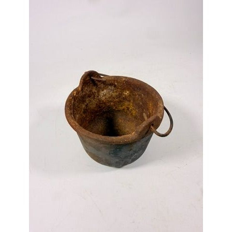 Smelting Pot Vintage Cast Iron Lead Melting  w/ Bail Handle Stamped 5482 Cookware Industial Farmhouse Primitive Rusty