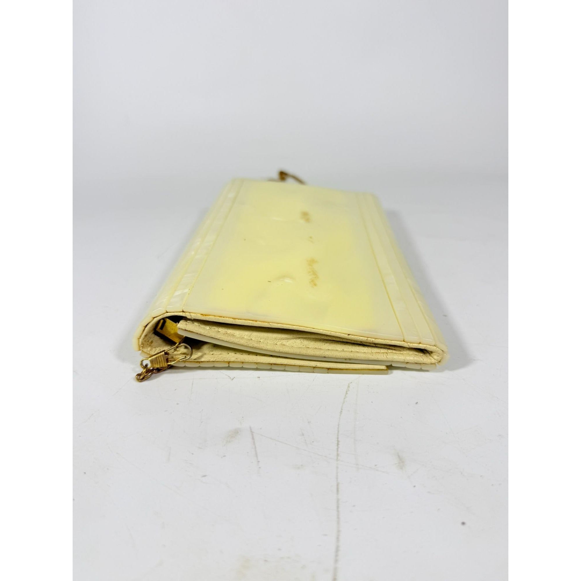 Crossbody Purse Bag Clutch Vintage Acrylic Pearlescent Gold Hardware Mod Deco Hong Kong Party Evening