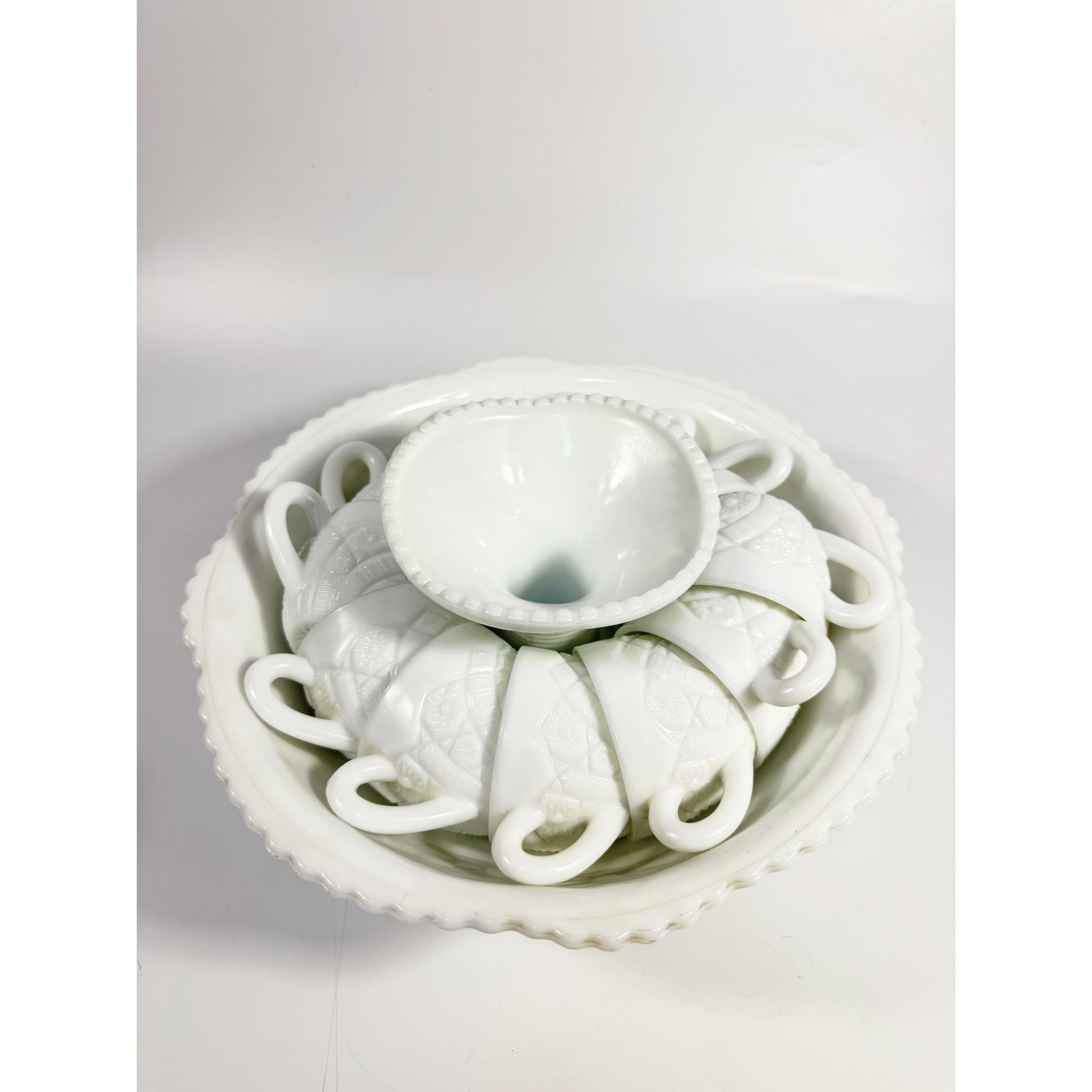 Pedestal Punch Bowl White Milk Glass Daisy and Button Thatcher Mckee Concord 12 Cups Mugs Hostess Party Serving Barware Wedding Vintage
