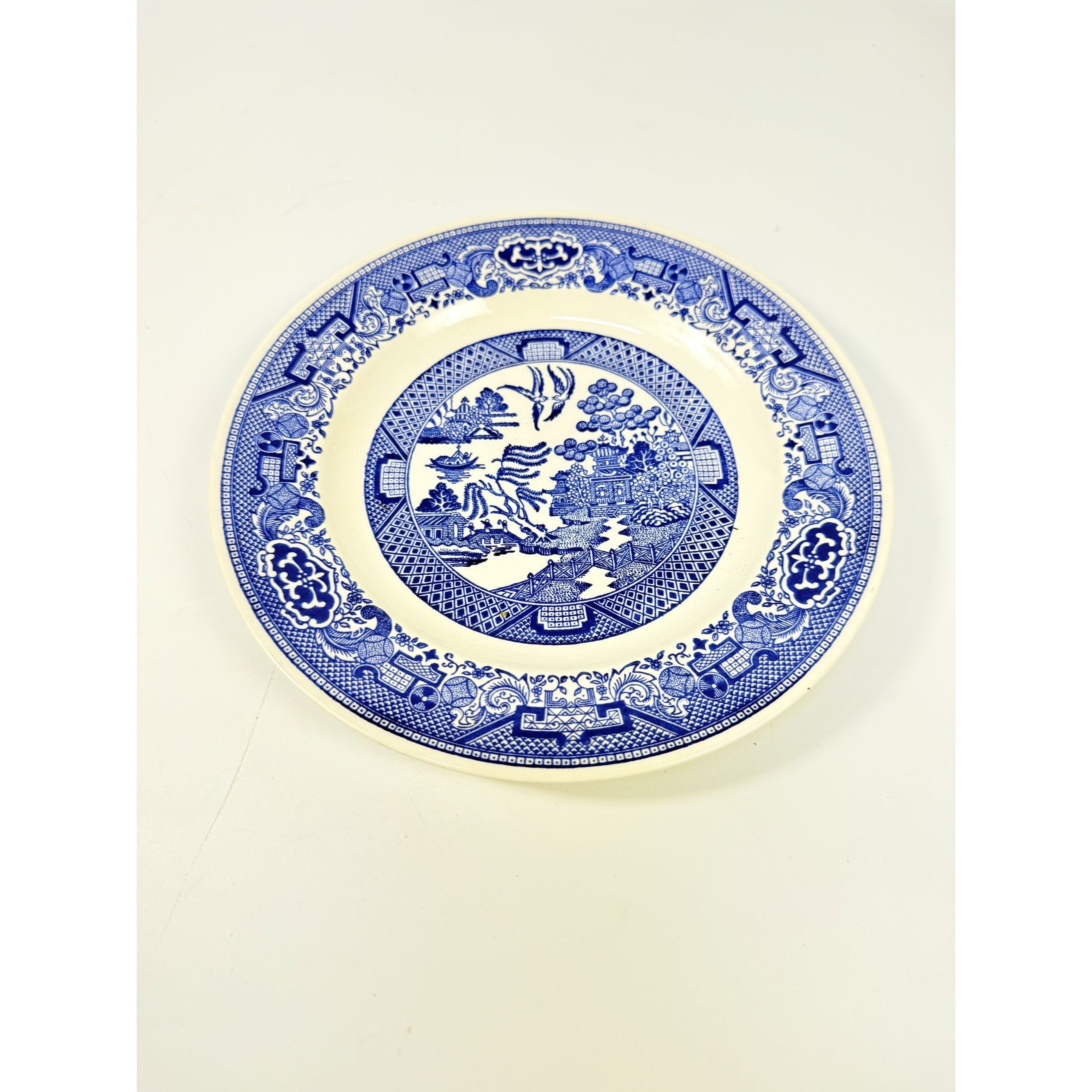 Luncheon Side Plate Vintage Blue Willow Ware Royal USA 9" Chinosiere Replacement China Oriental Traditional Gallery Wall