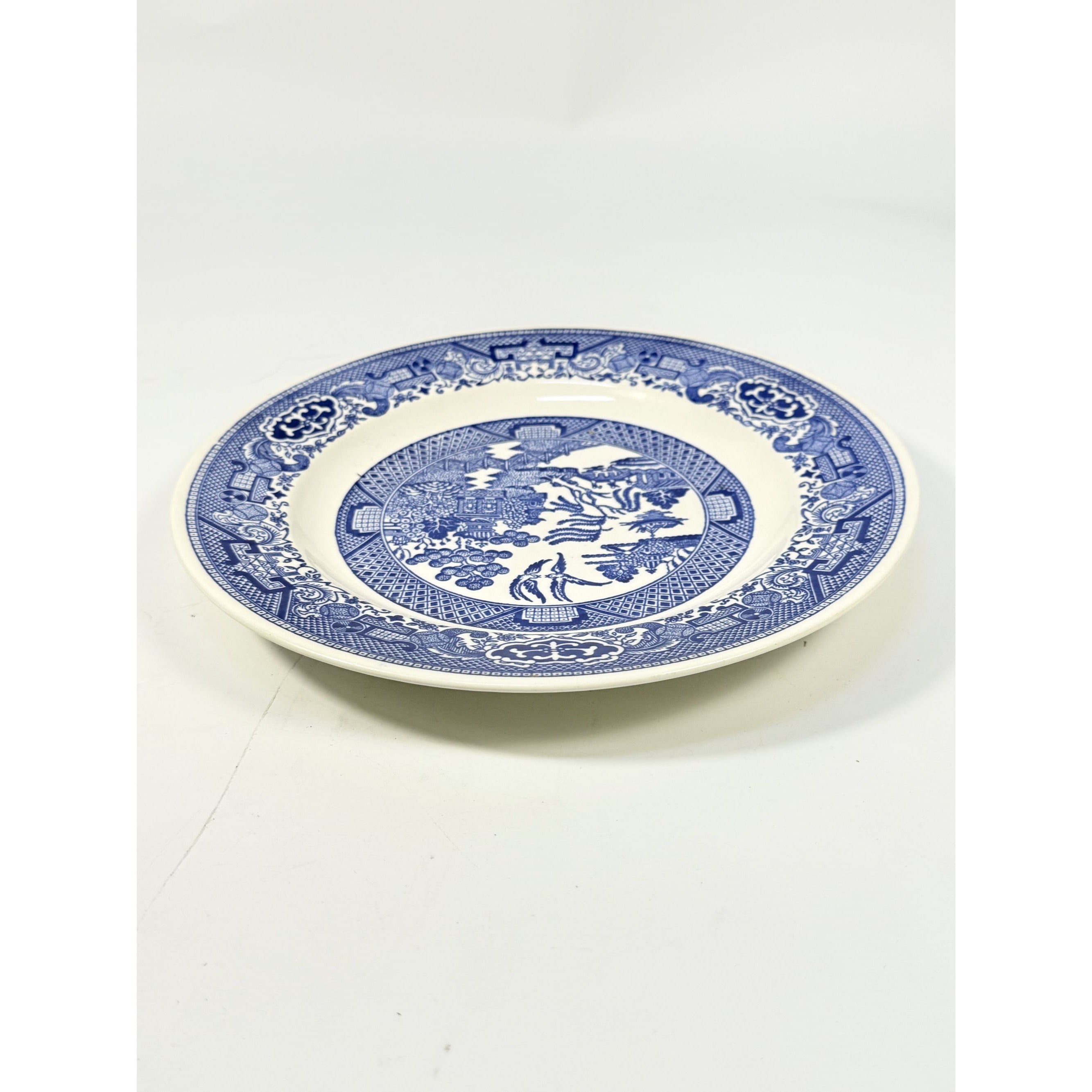 Luncheon Side Plate Vintage Blue Willow Ware Royal USA 9" Chinosiere Replacement China Oriental Traditional Gallery Wall