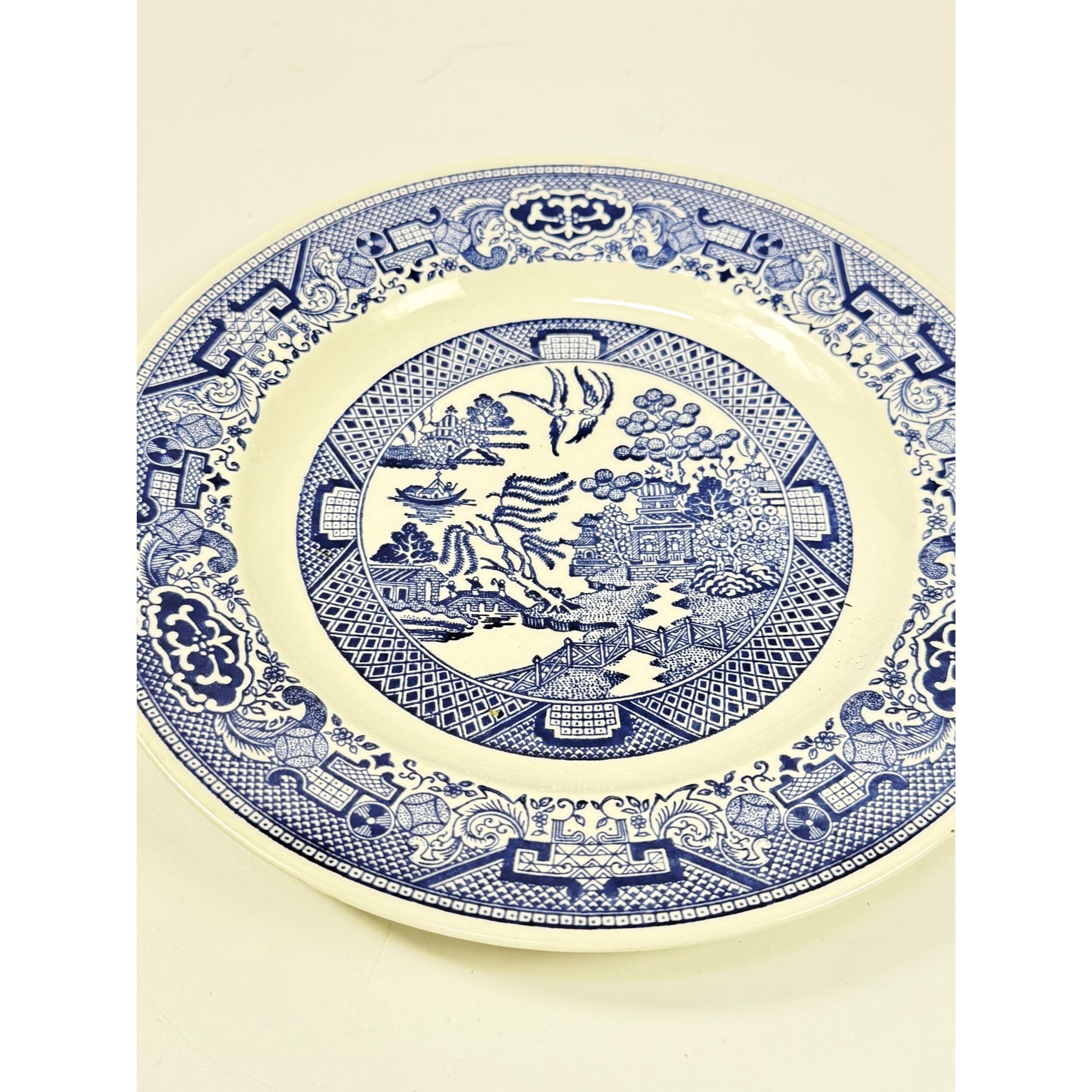 Luncheon Side Plate Vintage Blue Willow Ware Royal USA 9" Chinosiere Replacement China Oriental Traditional Gallery Wall