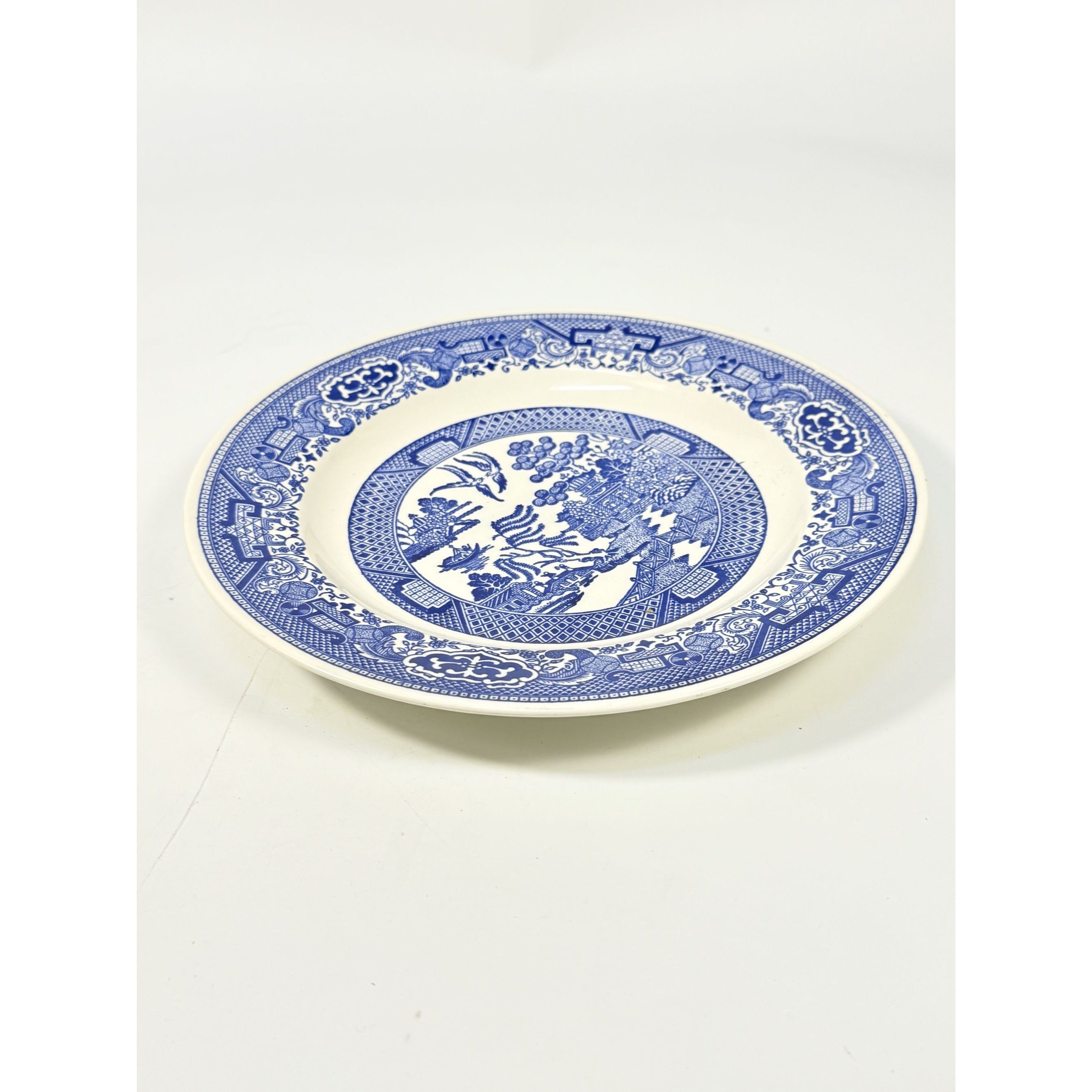 Luncheon Side Plate Vintage Blue Willow Ware Royal USA 9" Chinosiere Replacement China Oriental Traditional Gallery Wall