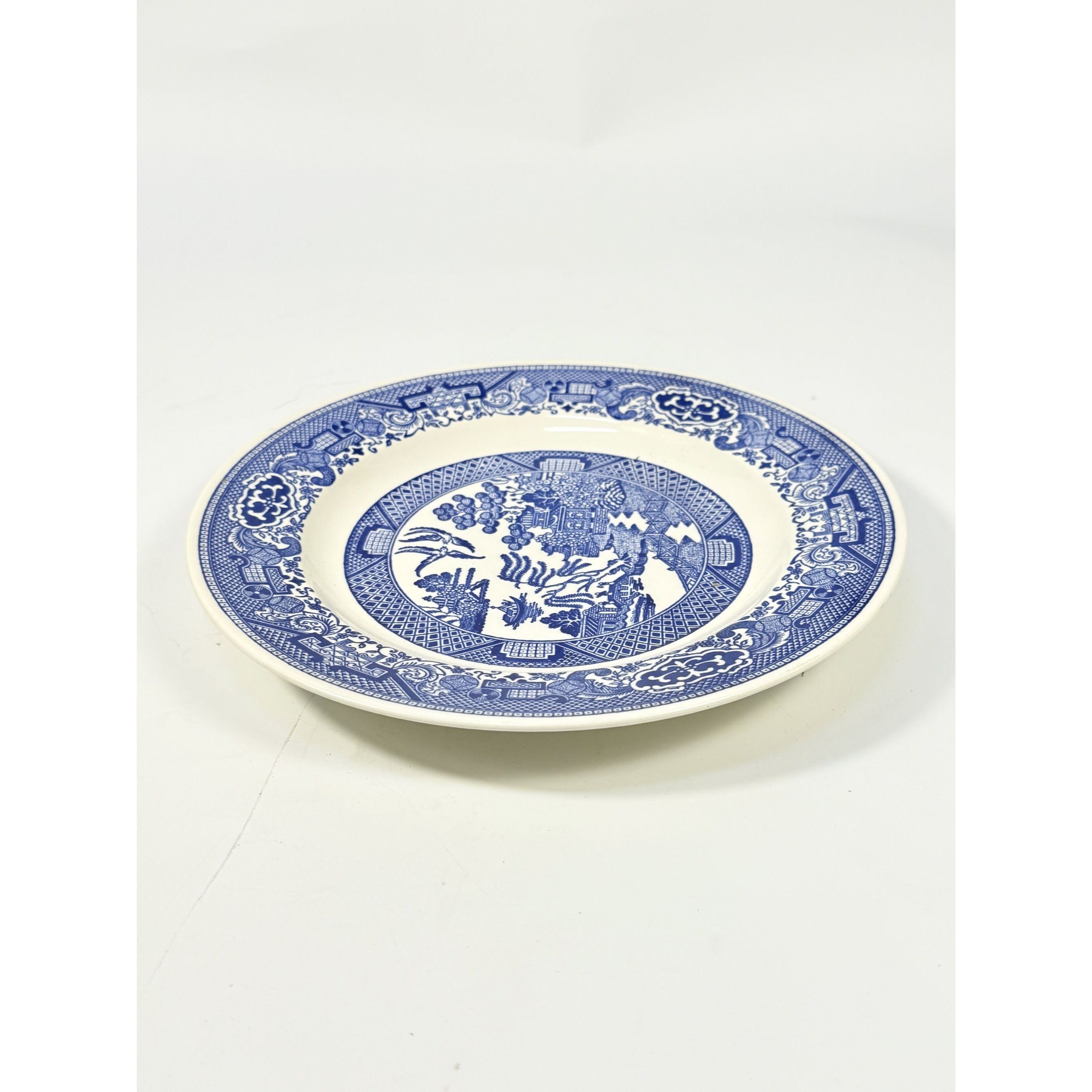 Luncheon Side Plate Vintage Blue Willow Ware Royal USA 9" Chinosiere Replacement China Oriental Traditional Gallery Wall