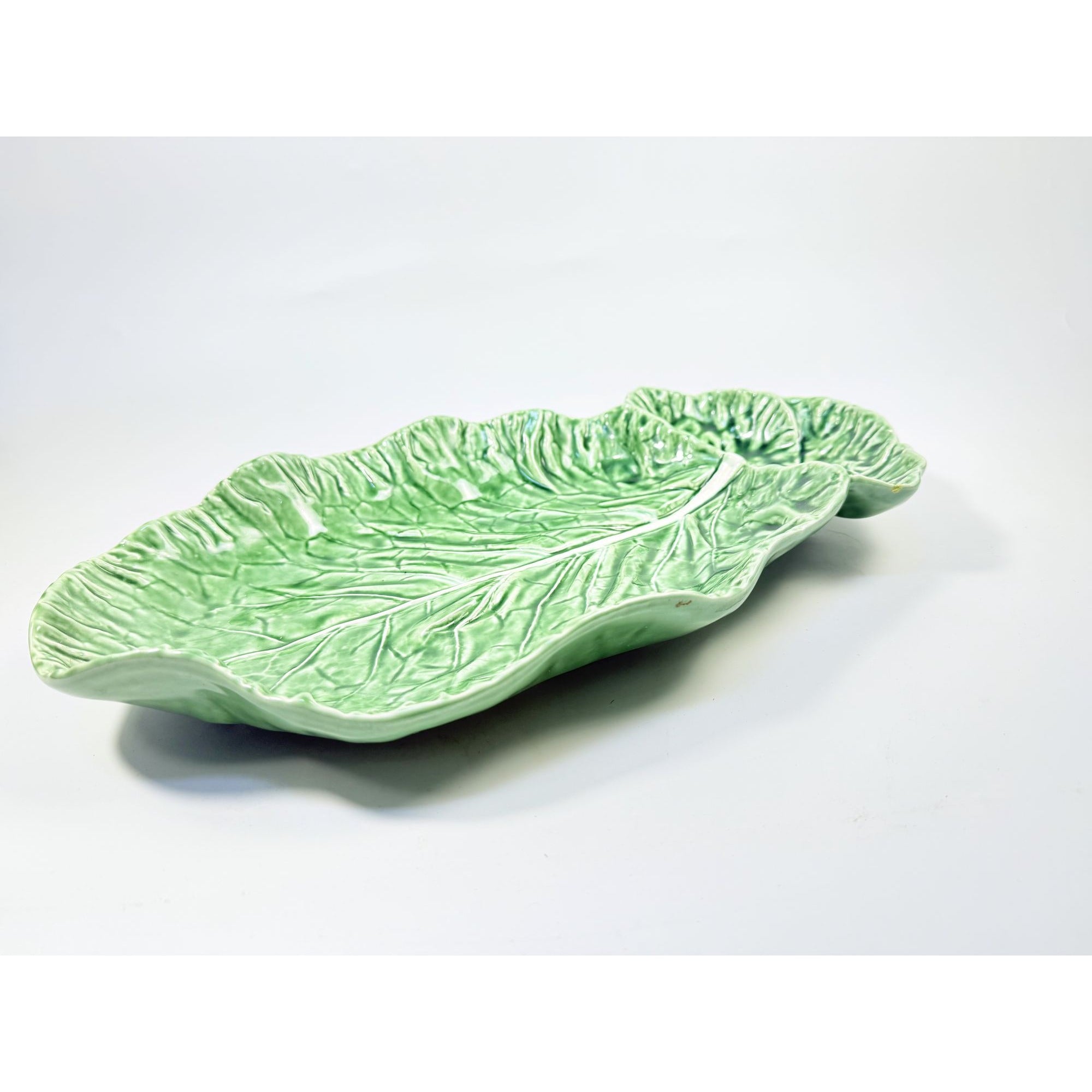 Serving Platter Chip and Dip Bordallo Pinheiro Large Green Cabbage Leaf Made in Portugal Replacement China Grand Millennial