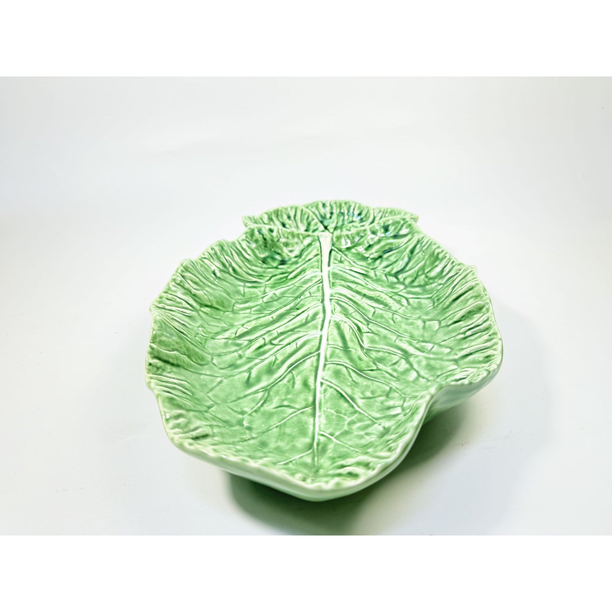 Serving Platter Chip and Dip Bordallo Pinheiro Large Green Cabbage Leaf Made in Portugal Replacement China Grand Millennial