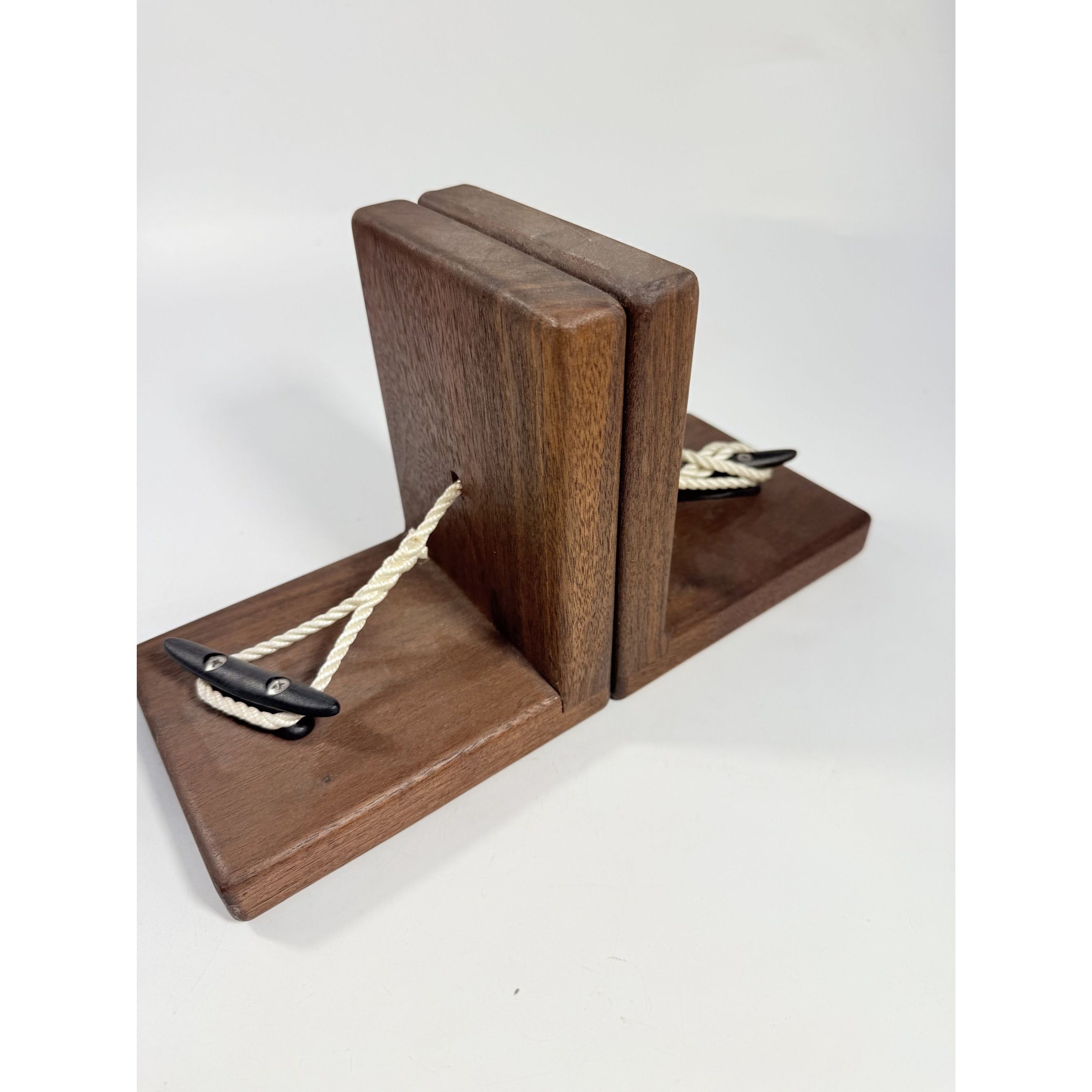 Wooden Bookends | Boat Cleat Rope Maritime Nautical Coastal | Handcrafted Art Duser | Wood Book Shelf  Book Ends | Home Office Decor Gift