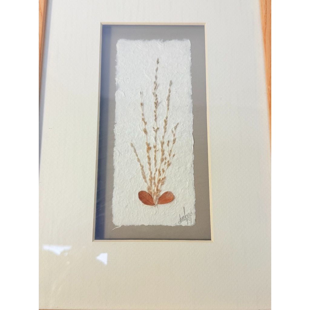Wall Decor Handcrafted Floral Paper Art Vintage Sculptural Shadow Box Tiny Flowers Wood Frame African Craft Gallery Art Table Home Decor