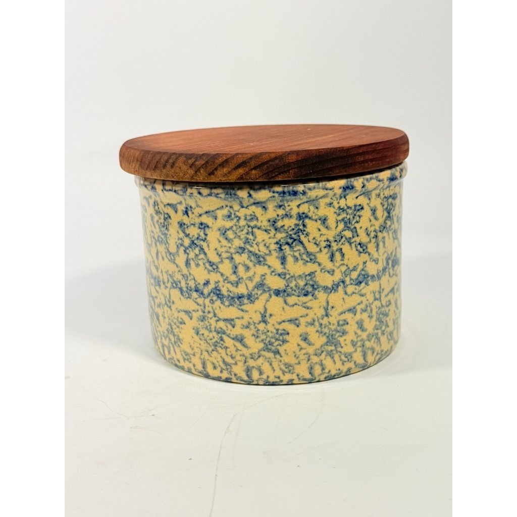 Pottery Crock Low Quart Robinson Ransbottom Co Blue Spongeware Wood Lid Vintage Hand Painted Kitchenware Farmhouse Primitive Country Granny