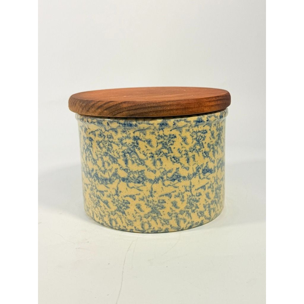 Pottery Crock Low Quart Robinson Ransbottom Co Blue Spongeware Wood Lid Vintage Hand Painted Kitchenware Farmhouse Primitive Country Granny