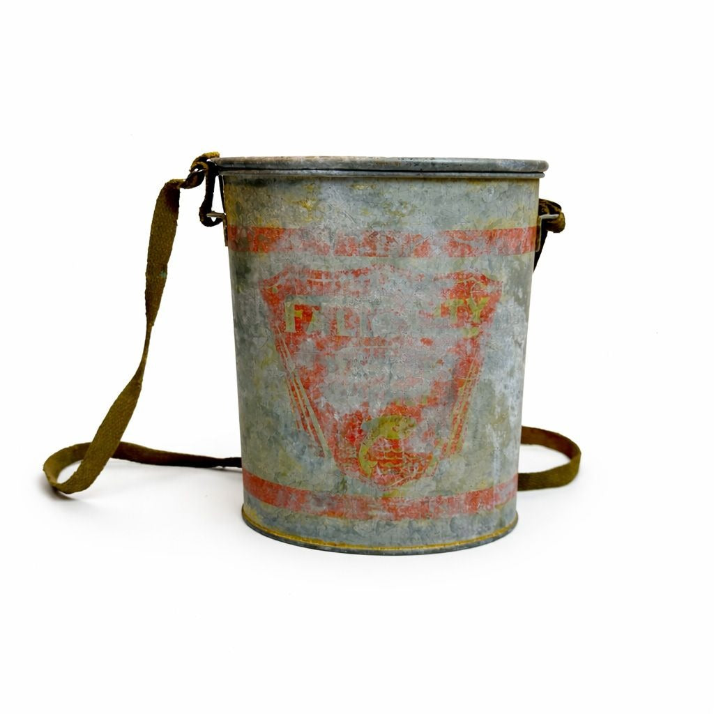 Aluminum Wade Bucket Vintage Falls City Galvanaized Metal Fishing Live Bait Holder Nylon Strap Hunting Cabin Grandpa Core Home Decor