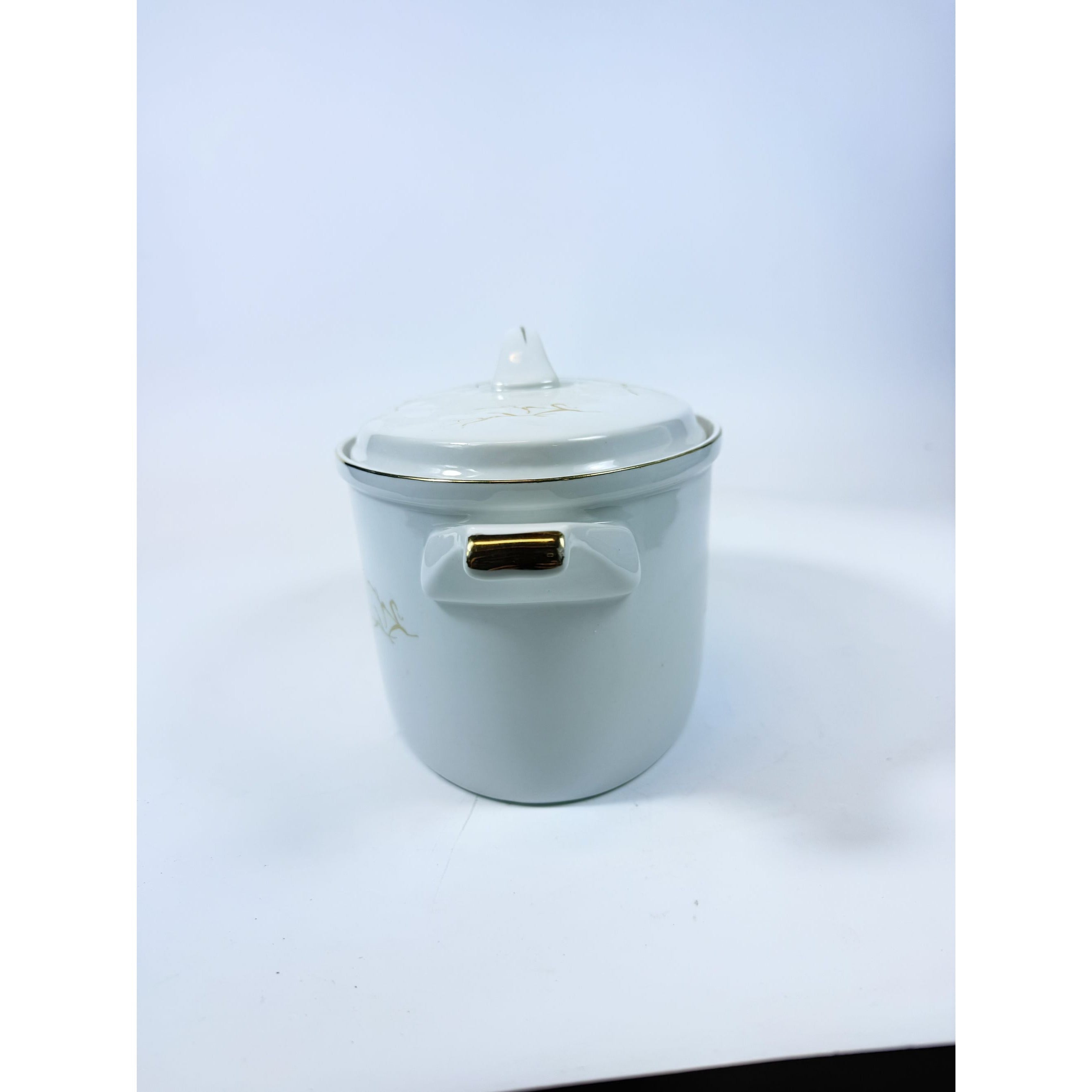 Duck Oval Casserole Dish with Lid Georges Briard Wildlife Fine China Vintage Lidded Dutch Oven Kitchen Cooking Bakeware Cabin Grandpa Core