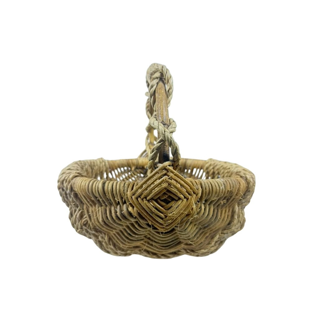 Egg Buttocks Basket Primitive Hand Woven Southern Splint Oak Primitive Handmade Farmhouse Vingtage Cottage Granny Core Kitchen Decor