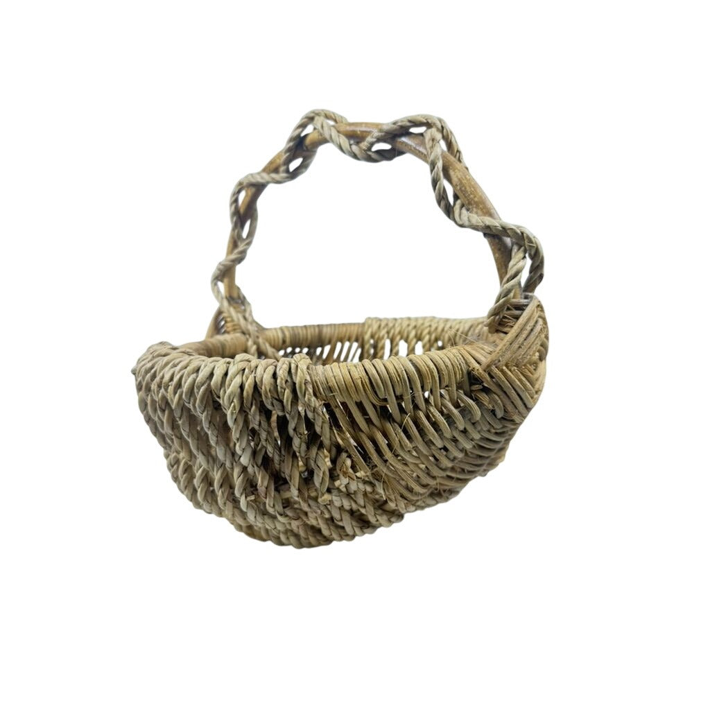 Egg Buttocks Basket Primitive Hand Woven Southern Splint Oak Primitive Handmade Farmhouse Vingtage Cottage Granny Core Kitchen Decor