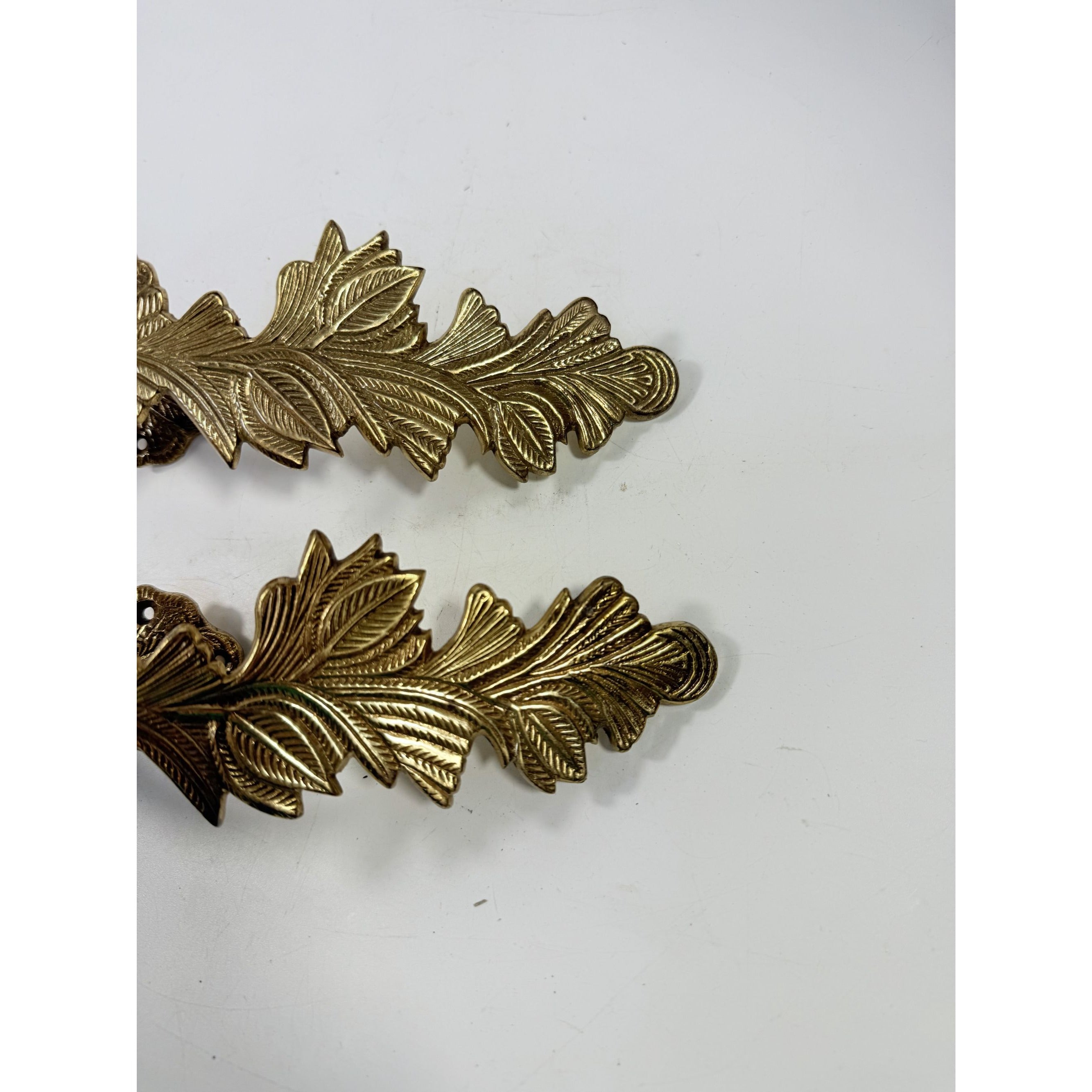 Curtain Tieback Solid Brass Elongated Leaf Pair Set Vintage Solid Brass Ornate Floral Home Decor Decorative Window Accents Grand Millennial