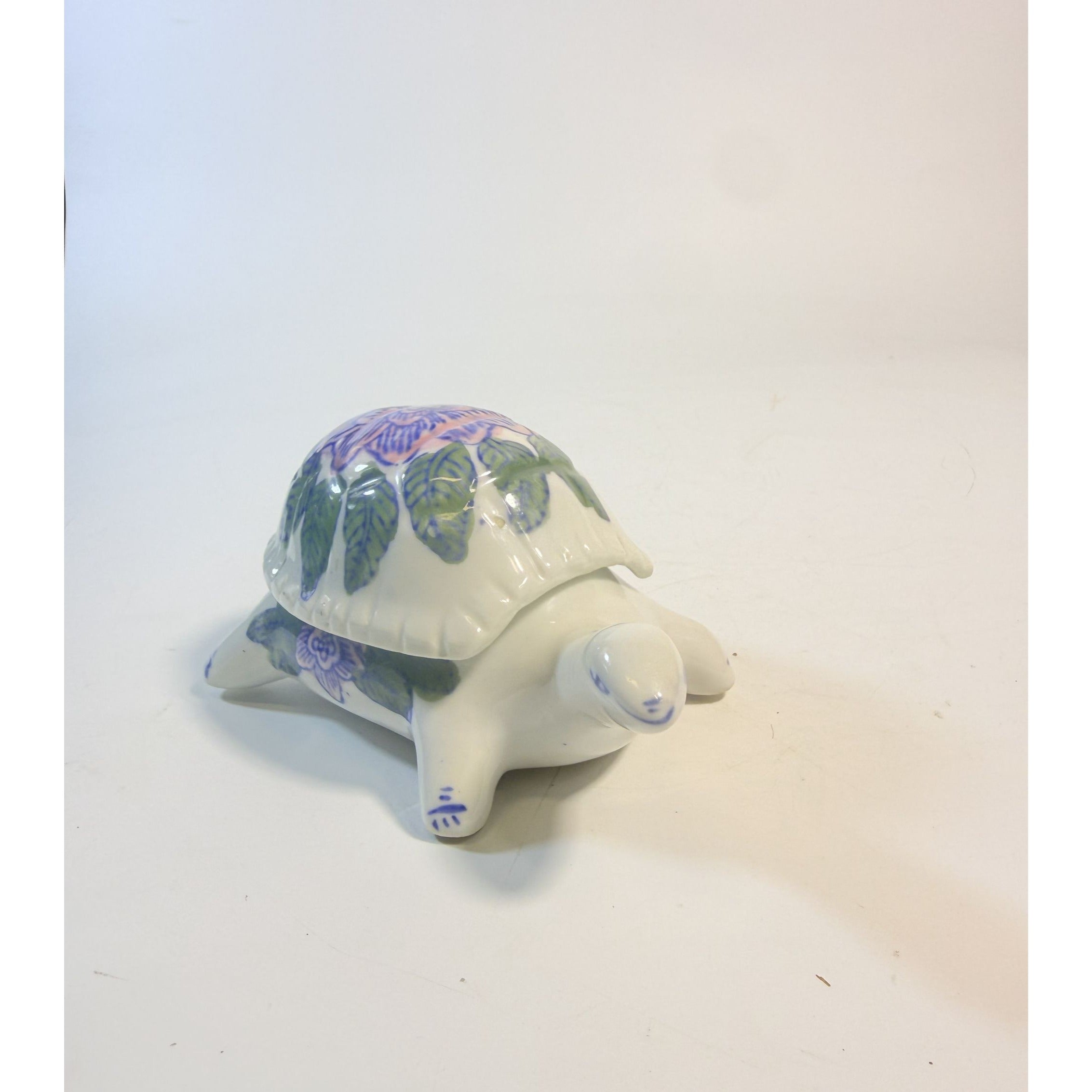 Trinket Box Turtle Vintage Chinoiserie Ceramic Porcelain Floral Shell Lid Blue Pink Green Leaves Traditional Home Decor Decorative Accents