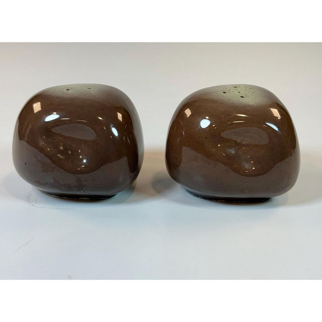 Salt Pepper Shakers Tamac Pottery Frosty Fudge Brown Perry Oklahoma Mid Century 1950s abstract  biomorphic Kitchen Decor Replacement China