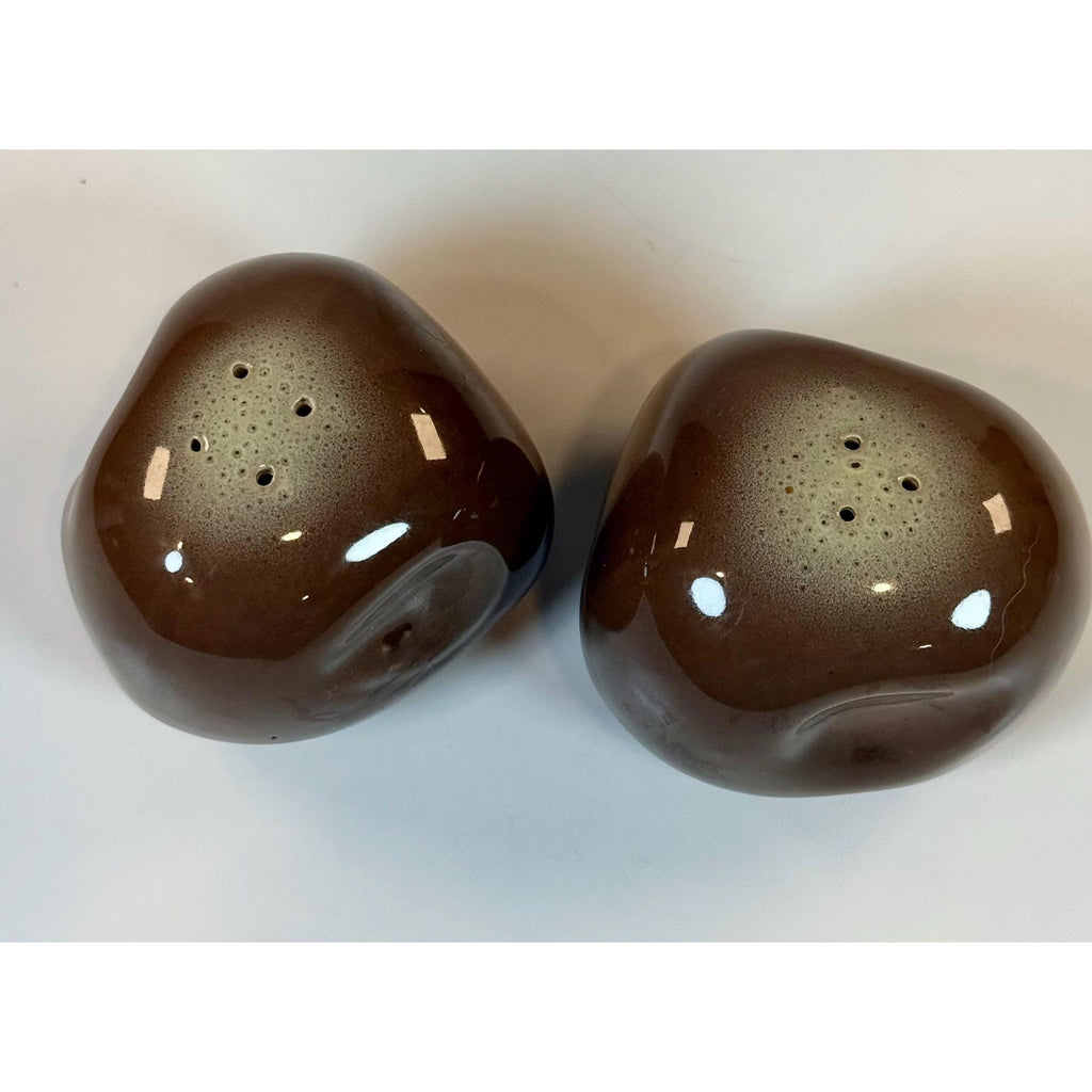 Salt Pepper Shakers Tamac Pottery Frosty Fudge Brown Perry Oklahoma Mid Century 1950s abstract  biomorphic Kitchen Decor Replacement China
