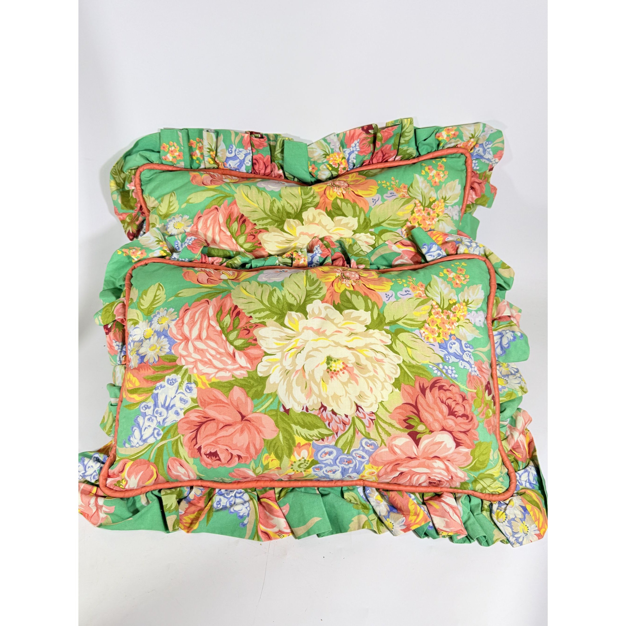 Throw Pillow Pair Floral Chintz Traditional Ruffle Piping Vintage Set 2 Home Decor Decorative Accents Flowers Bedroom Bed
