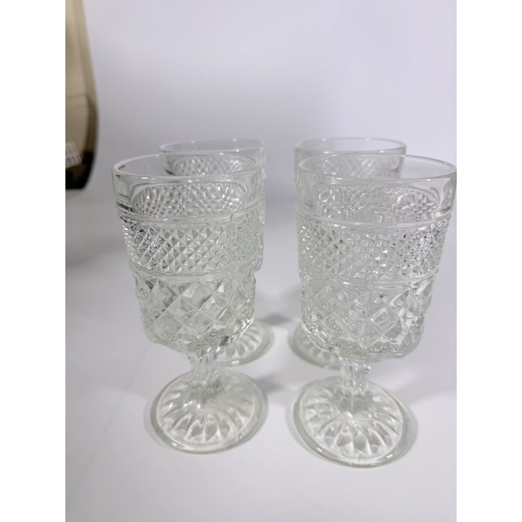 Water Glasses Anchor Hocking Wexford Clear Stemware Goblets - Set of Four Vintage Barware Diamond Pattern Replacement Glassware