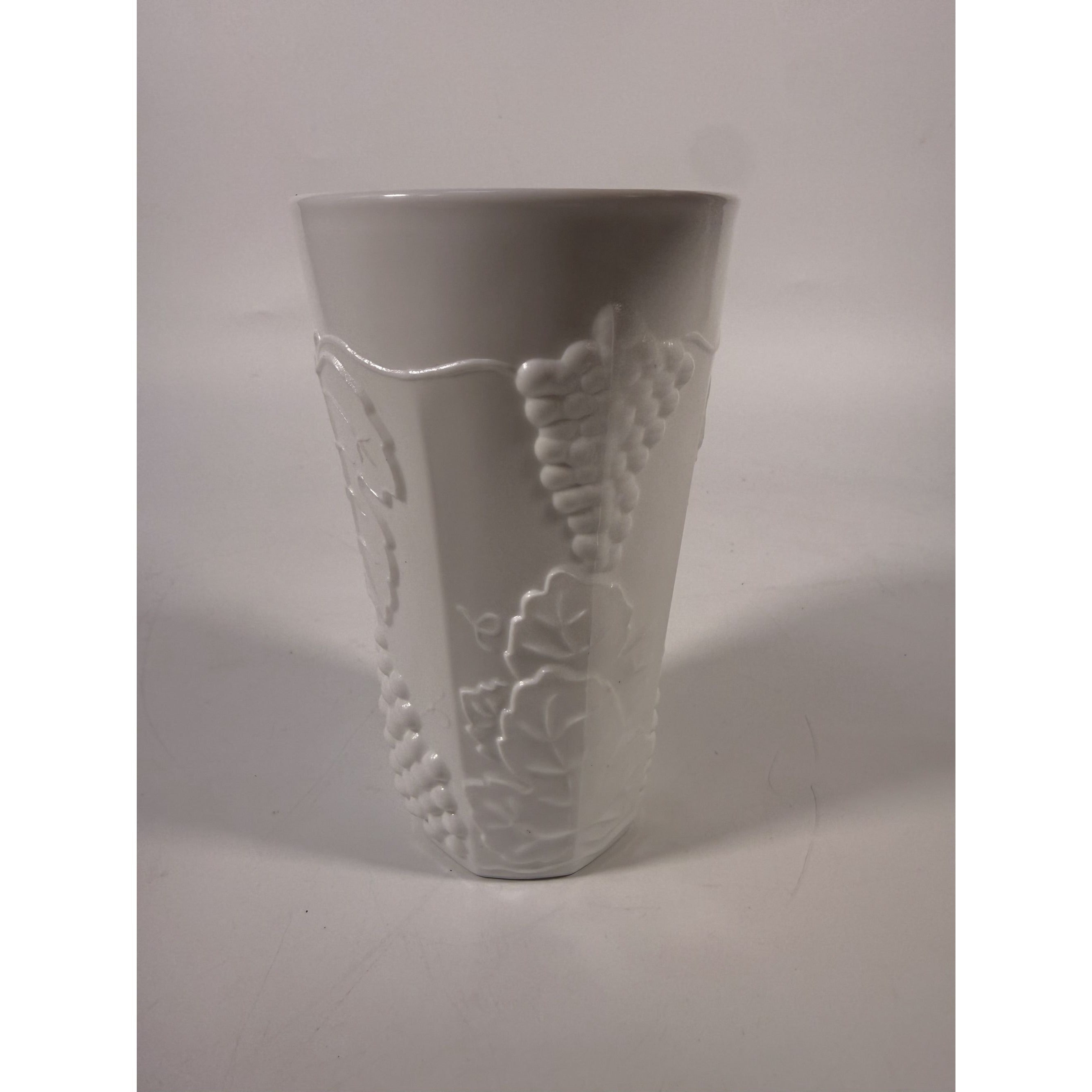 Tumblers Drinking Water Ice Tea Glasses Milk Glass Indiana Grape Vintage 16 oz Classic Serving Replacement Glassware White Cottage Granny