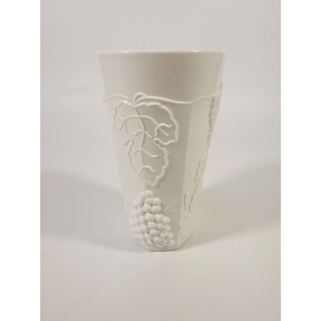 Tumblers Drinking Water Ice Tea Glasses Milk Glass Indiana Grape Vintage 16 oz Classic Serving Replacement Glassware White Cottage Granny