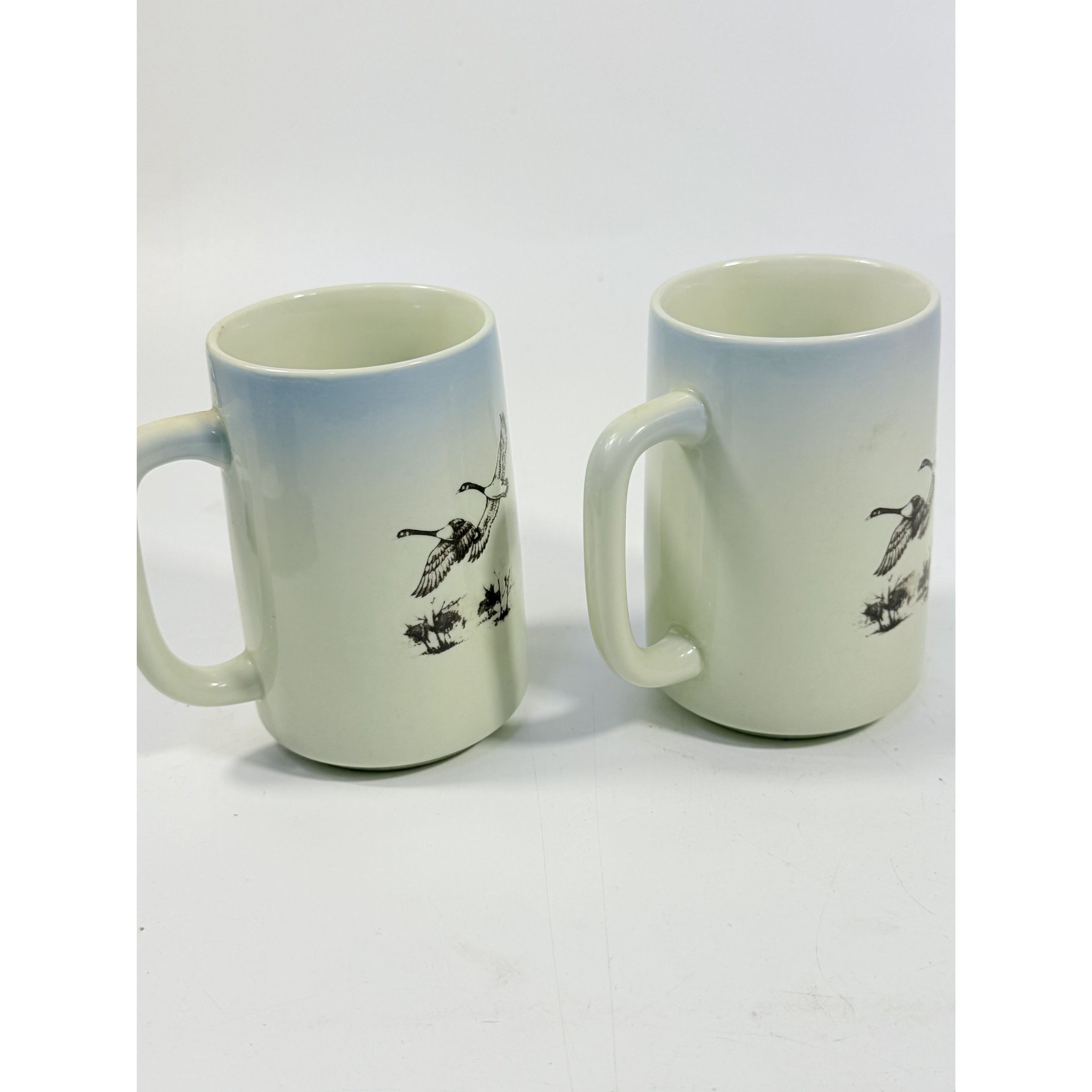 Pottery Coffee Mugs Cups Otagiri Hand Painted Flying Duck Canadian Geese Bird Japan Hunting Lodge Man Cave Vintage Big Handle Pair Set 2