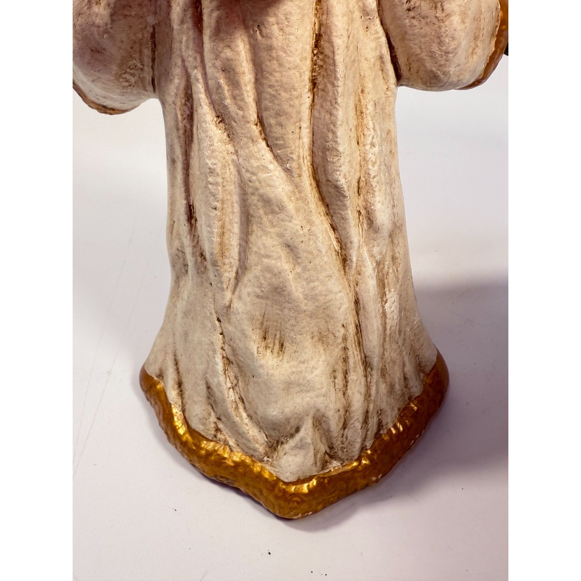 Santa Statue Figurine Father Christmas Hand Painted Ceramaic Mold Vintage Mid Century Holding Garland Wreath Gold trimmed Robe Holiday