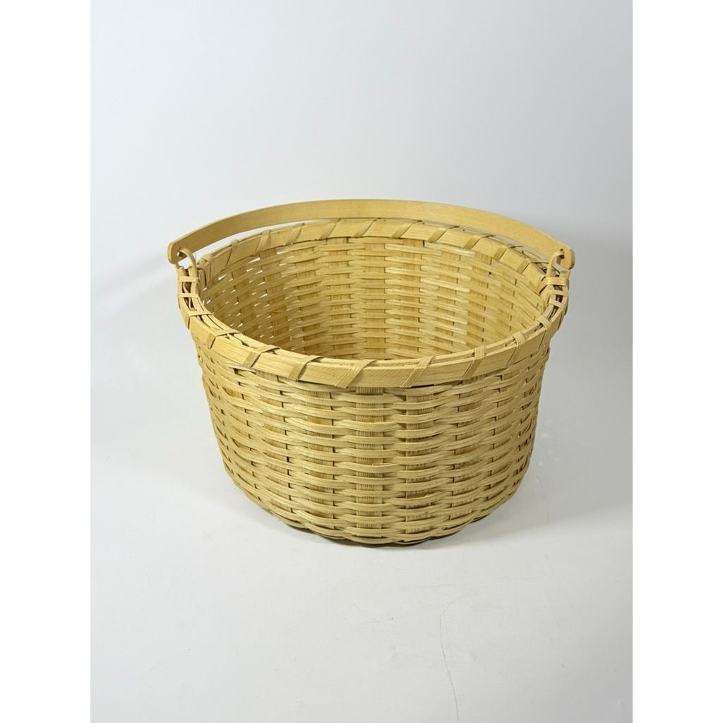 Amish Handwowen Swinging Handled Basket Vintage Light Wood Handmade Decorative Home Decor Accents Farmhouse Cottage Granny Core Country