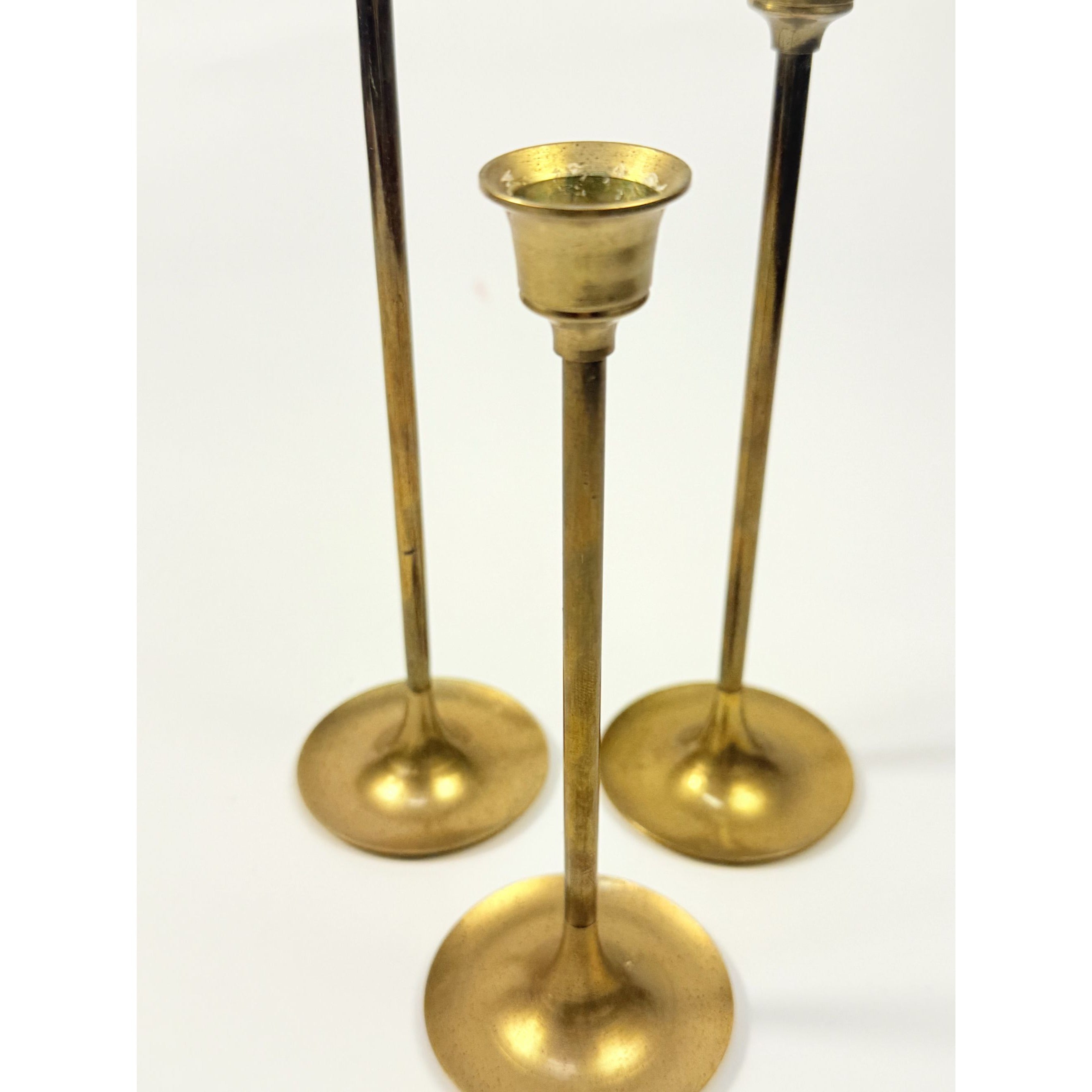 Brass Taper Candle Holders Tulip Shaped Vintage Set 3 Home Shelf Table Decor Wedding Decorative Accents Gold Made in Taiwan