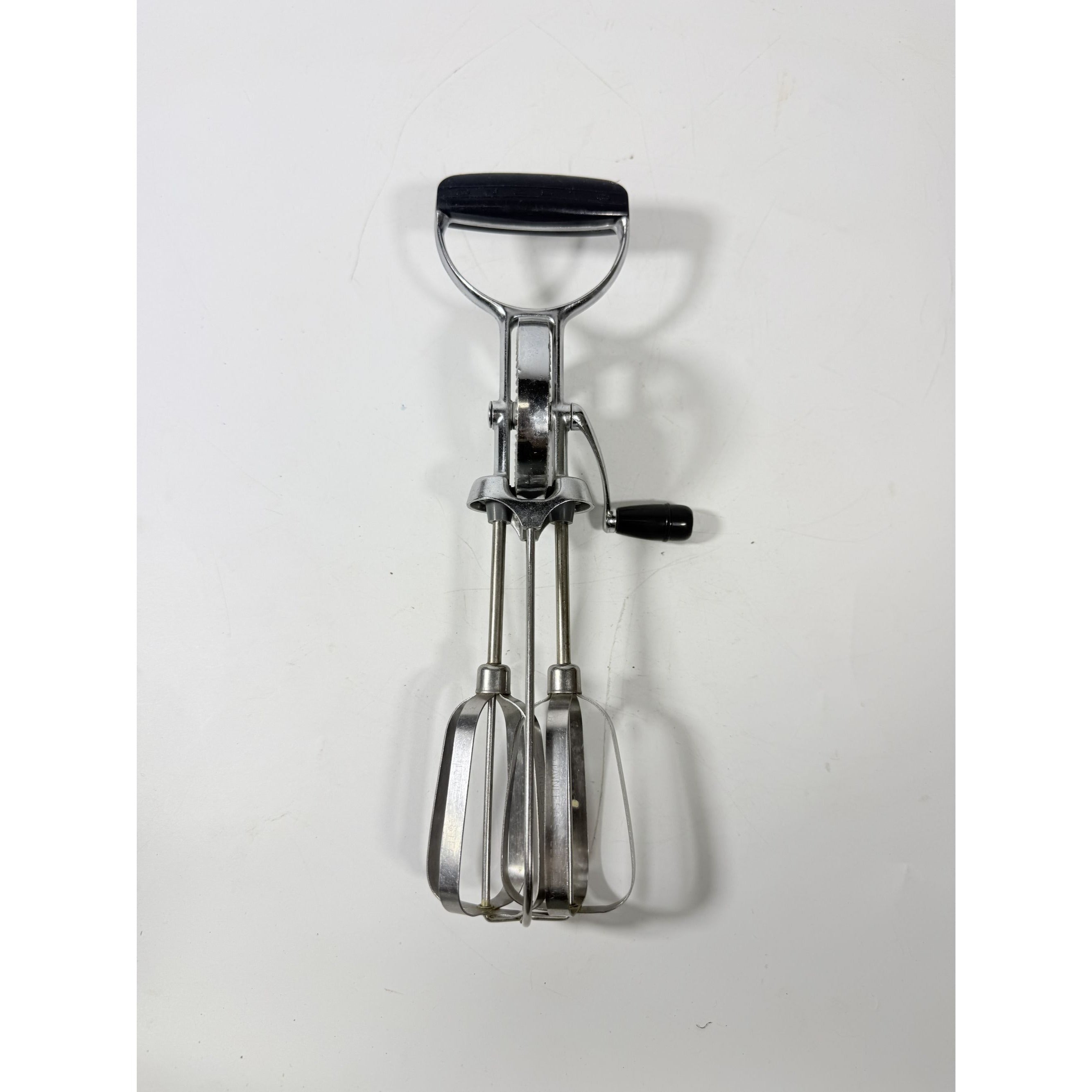Egg Beater Manual Mixer Flint Ecko Best Staineless Steel Blades USA Hand Crank Kitchenware Cooking Tools Utencils Mid Century Cookware