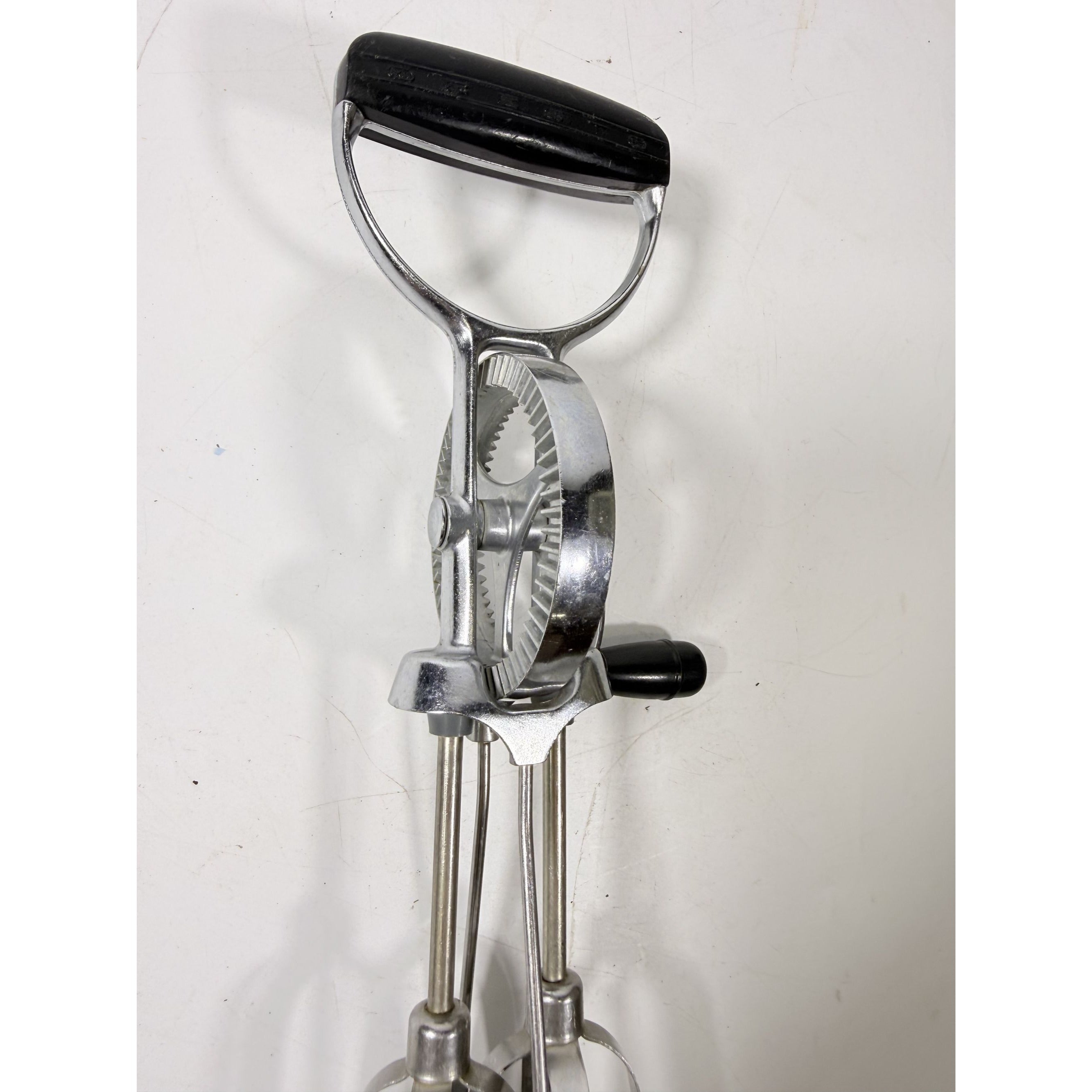 Egg Beater Manual Mixer Flint Ecko Best Staineless Steel Blades USA Hand Crank Kitchenware Cooking Tools Utencils Mid Century Cookware