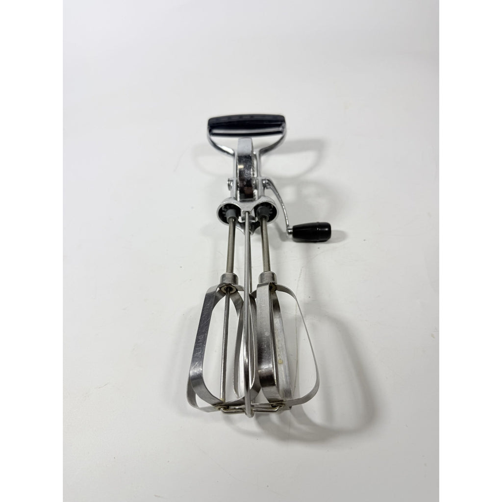 Egg Beater Manual Mixer Flint Ecko Best Staineless Steel Blades USA Hand Crank Kitchenware Cooking Tools Utencils Mid Century Cookware