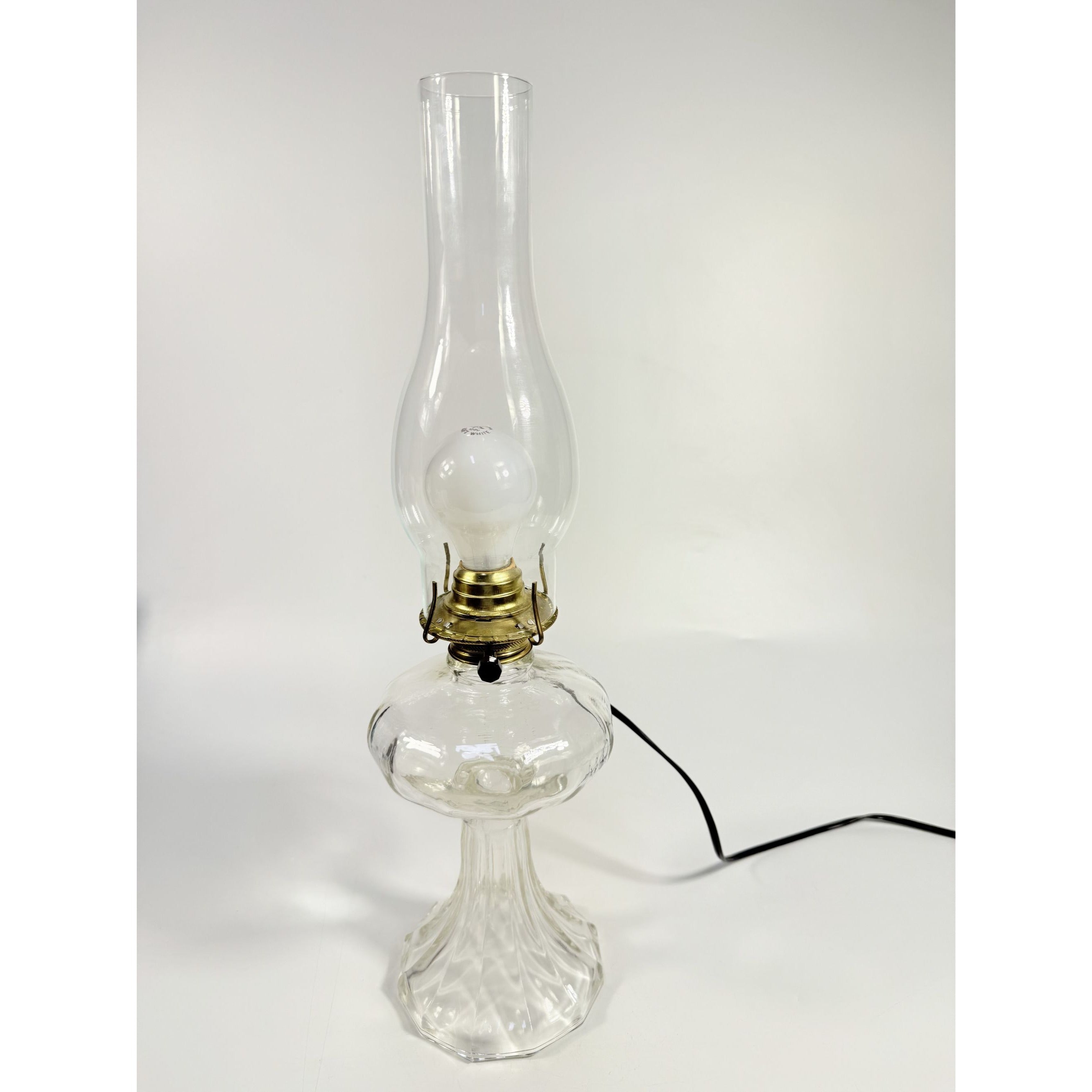 Kerosene Oil Lamp Converted to Electric Antique EAPG Stockton Vintage Home Decor Decor Accents Lighting Cottage Granny Core Primitve Country