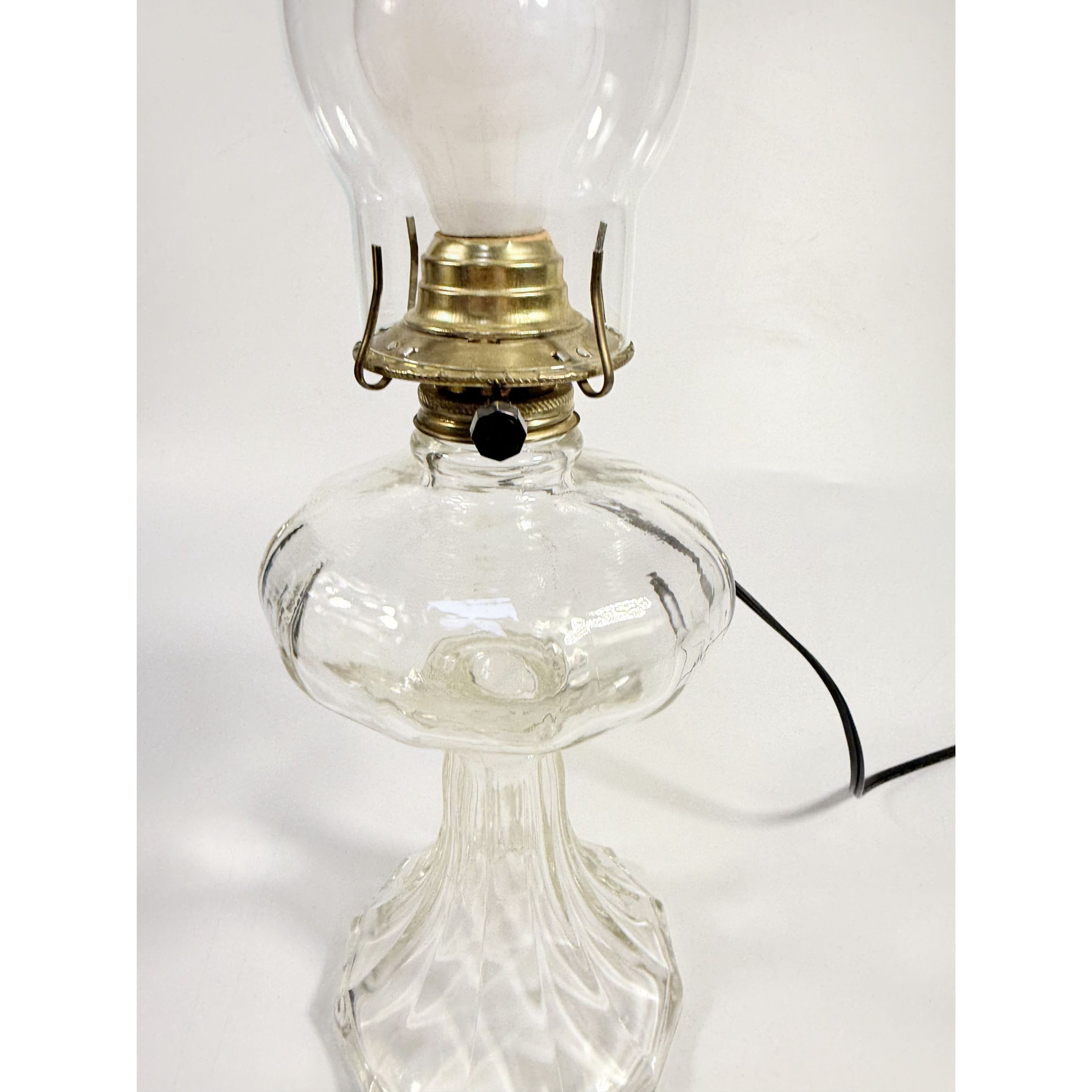 Kerosene Oil Lamp Converted to Electric Antique EAPG Stockton Vintage Home Decor Decor Accents Lighting Cottage Granny Core Primitve Country