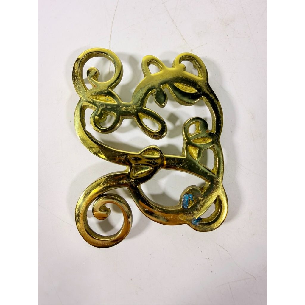 Solid Brass Trivet Footed Virginia Metalcrafters VMC King George Cypher Colonial Williamsburg  1949 CW10