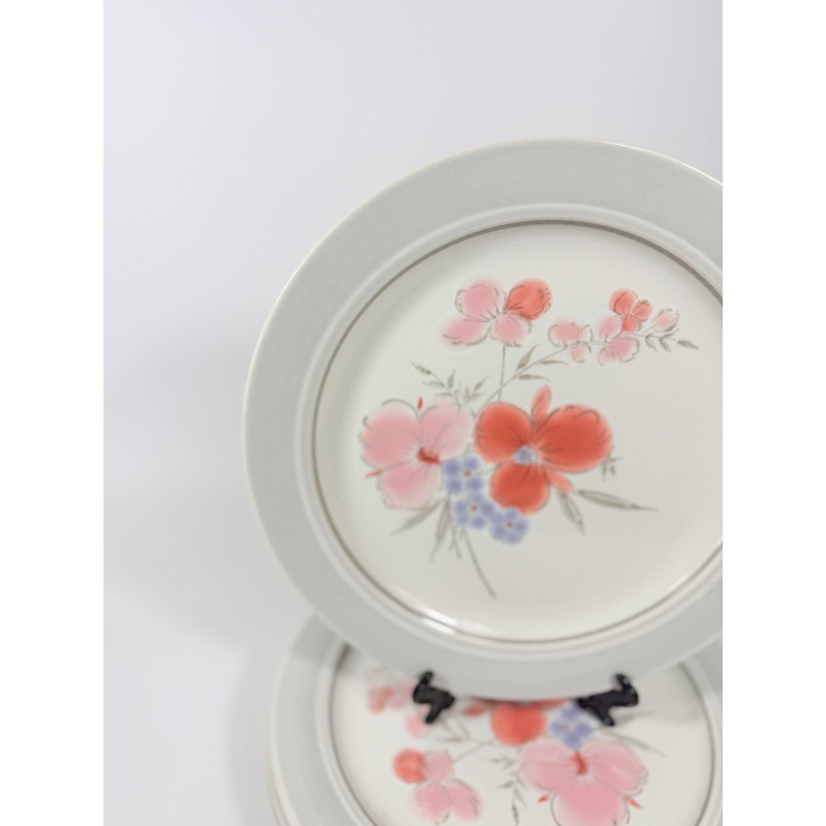 Stoneware Dinner Plates Set 4 Galleria Collections JMP 3 JMP Marketing 1985 Made in Japan Cottage Core Granny Core 70s retro Vintage
