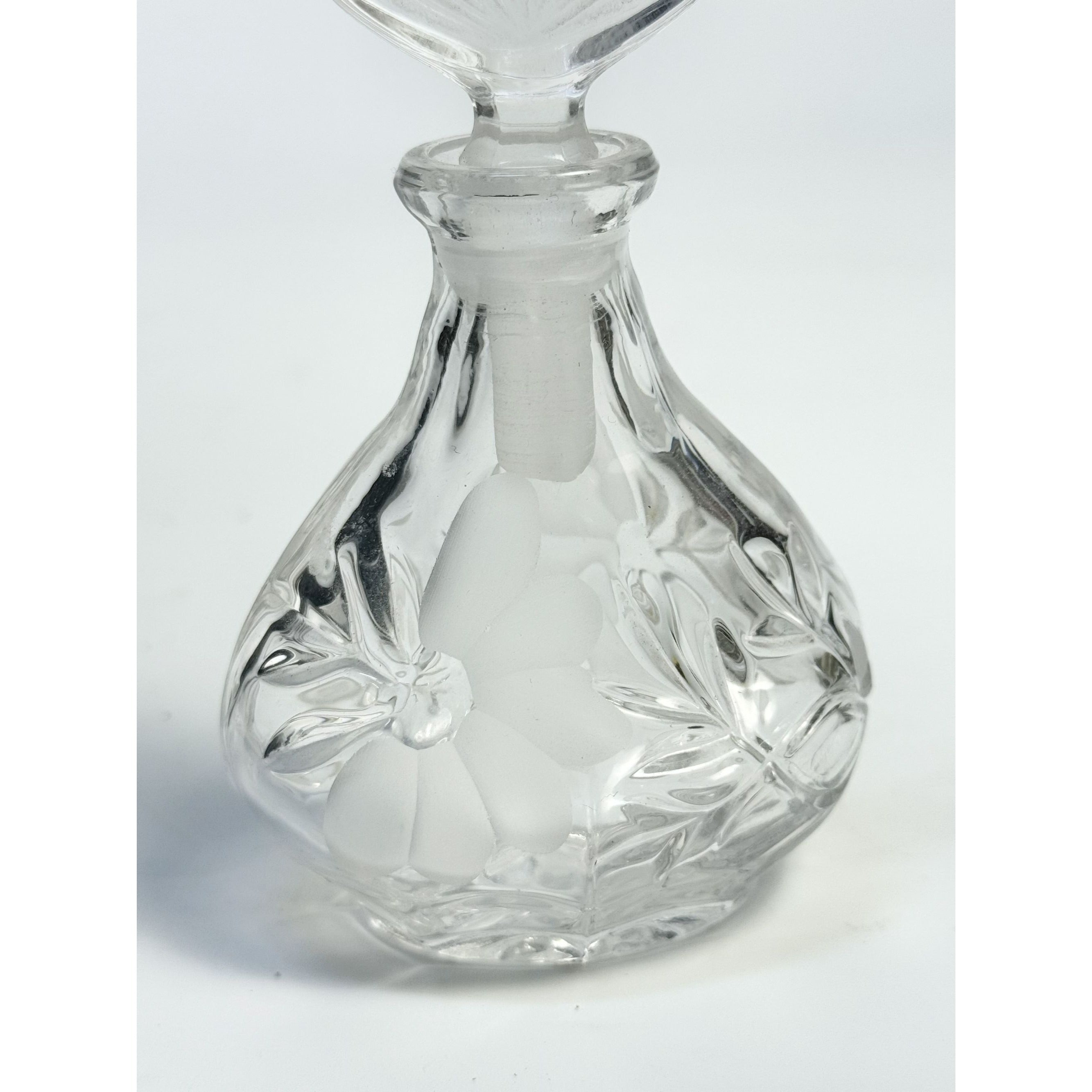 Etched Perfume Bottle and Stopper Lead Crystal Princess House Vintage Heritage Romance Collection Boudier Vanity Collectible Glassware