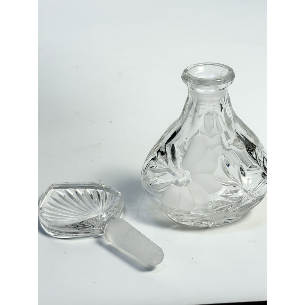 Etched Perfume Bottle and Stopper Lead Crystal Princess House Vintage Heritage Romance Collection Boudier Vanity Collectible Glassware
