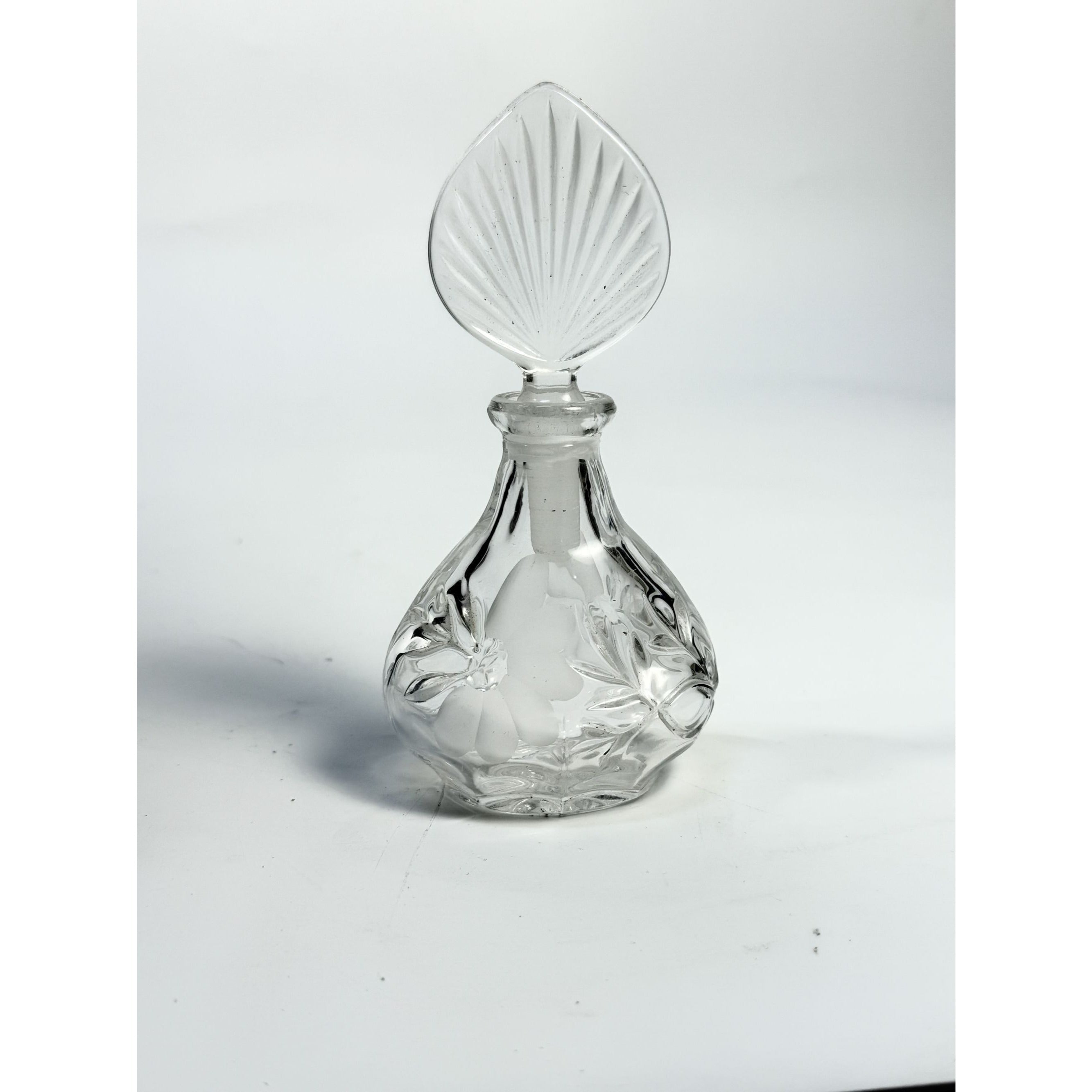 Etched Perfume Bottle and Stopper Lead Crystal Princess House Vintage Heritage Romance Collection Boudier Vanity Collectible Glassware
