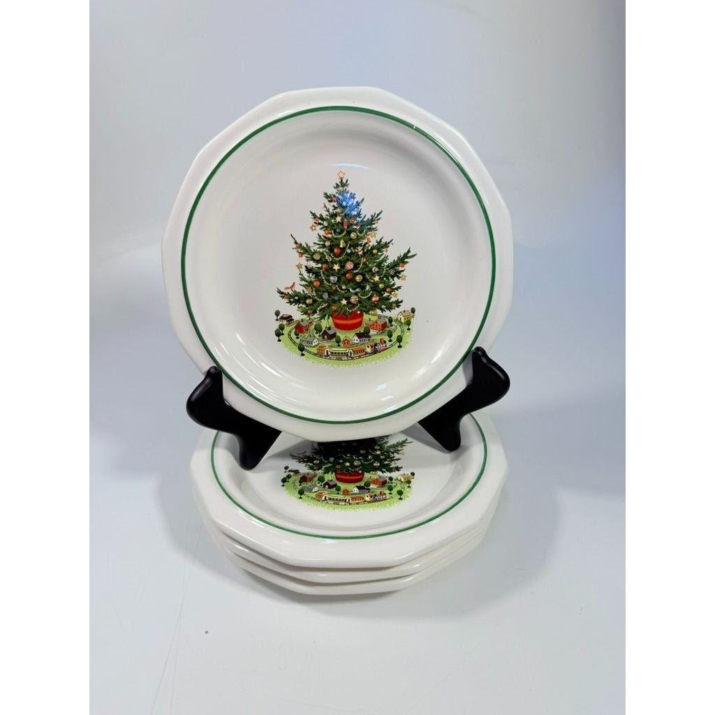 Pfaltzgraff Christmas Heritage 10” Dinner Plates Tree Holiday Vintage  Set 4 Replacement China Ironstone Seasonal Table Setting Traditional