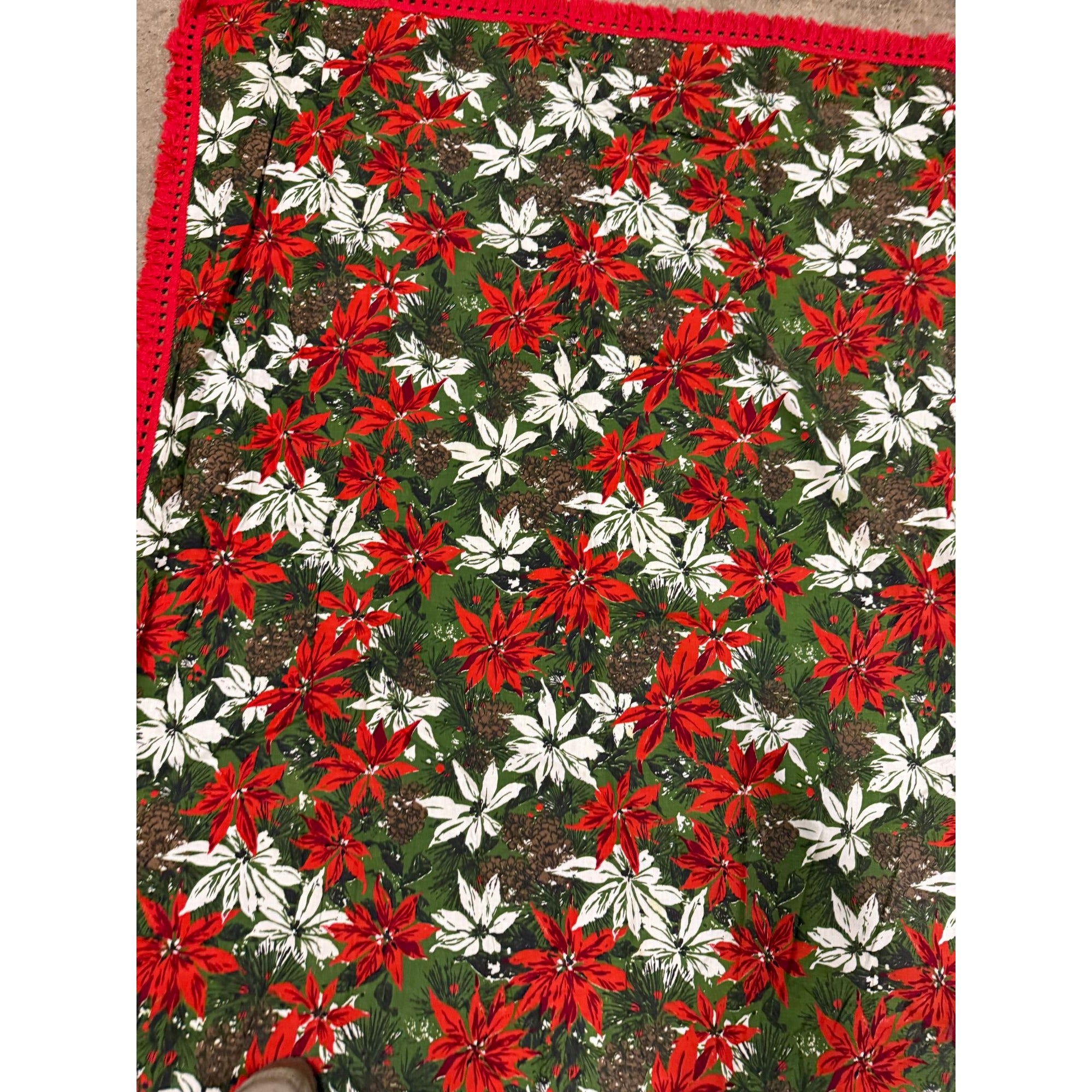 Christmas Poinsettia Fabric Table Cloth Linen Serving Kitchen Dining 70s Groovy Home Decor Fringe Trim