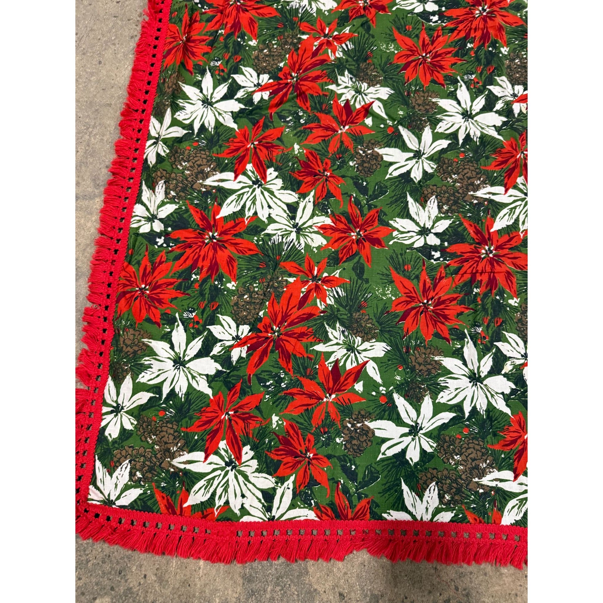 Christmas Poinsettia Fabric Table Cloth Linen Serving Kitchen Dining 70s Groovy Home Decor Fringe Trim