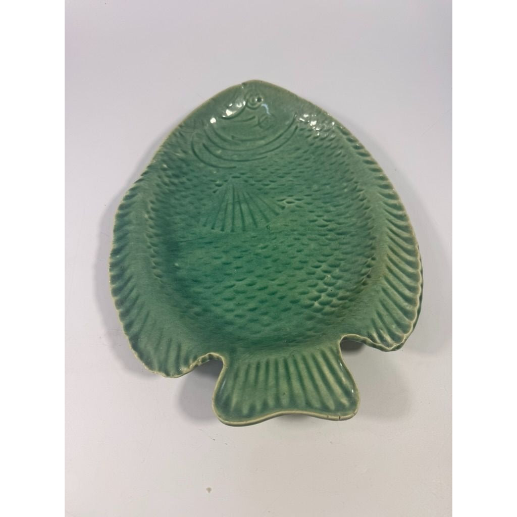 Pottery Fish Platter Plate French Style Majolica Vintage Gallery Wall Serving Piece Replacement China Grand Millennial